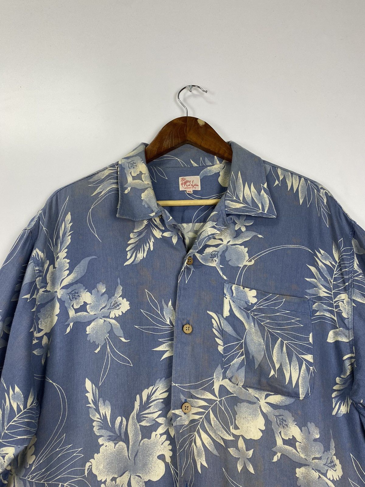 Vintage Red Letter Hawaiian Style shirt Size US XL / EU 56 / 4 - 6 Thumbnail