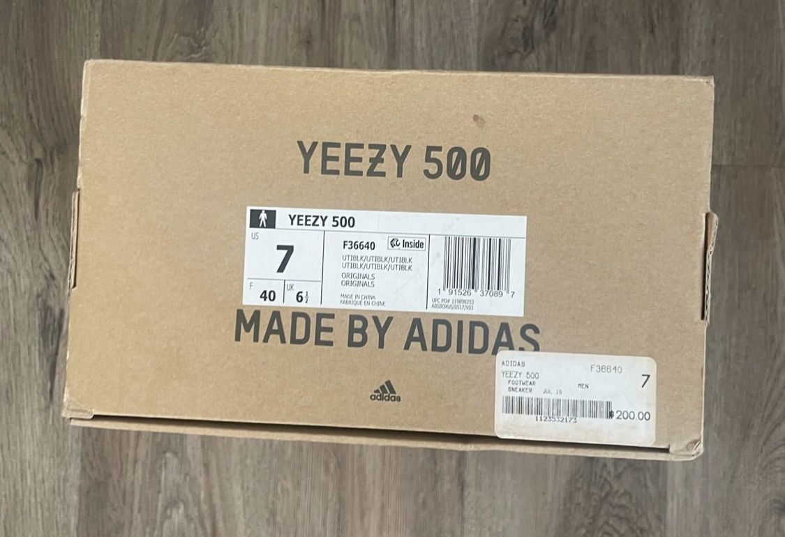 Adidas Men Size 7 F36640 Adidas Yeezy 500 Utility Black Shoes Size US 7 / EU 40 - 10 Thumbnail