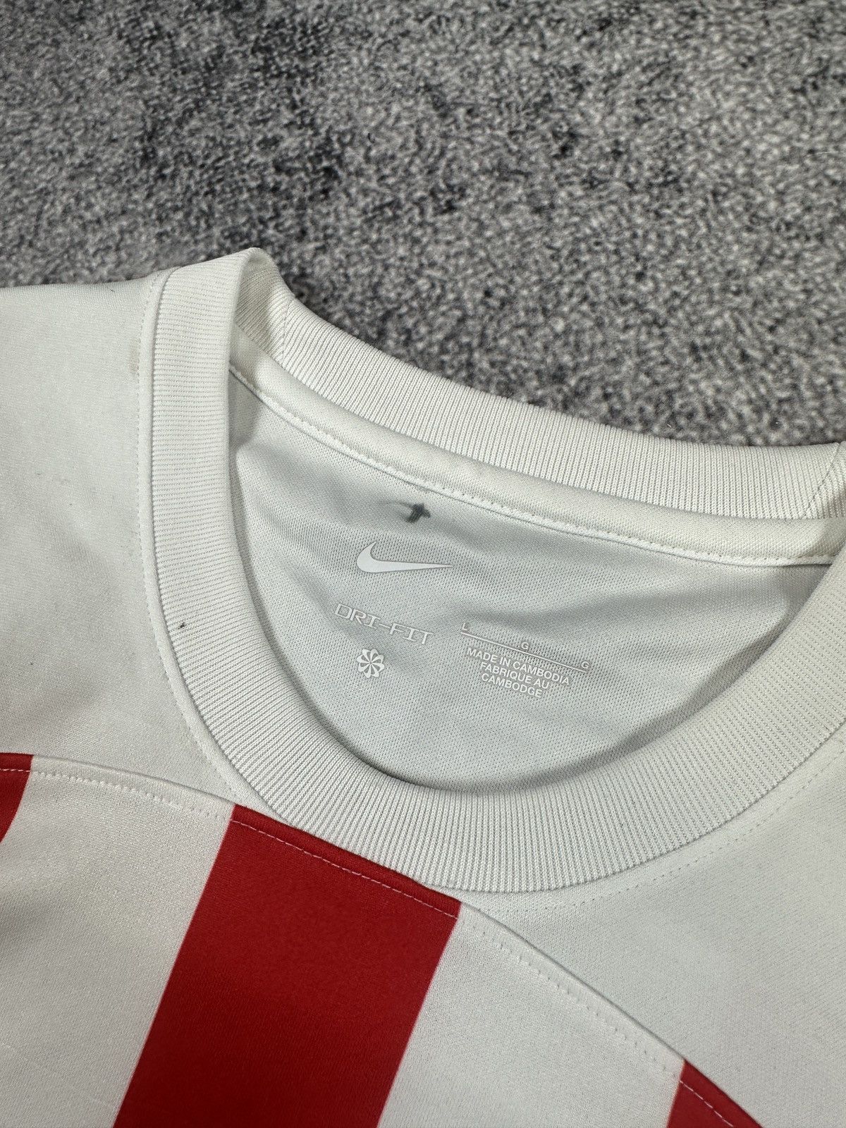 Nike Nike Soccer Jersey Sunderland Blokecore style rare L USA Size US L / EU 52-54 / 3 - 3 Thumbnail