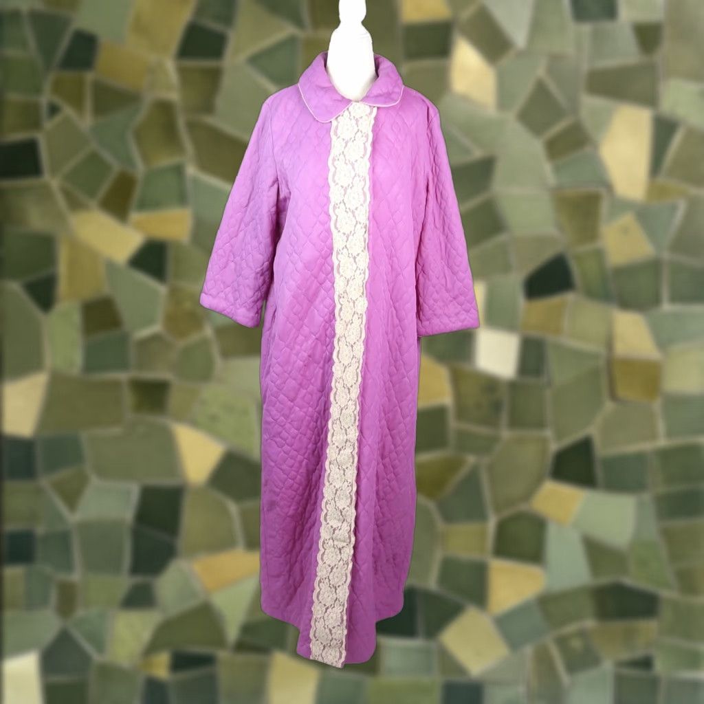 Vintage VINTAGE 60s Purple Quilted Nylon Long House Coat Robe Lace Trim Womens L Regular Size ONE SIZE - 1 Thumbnail