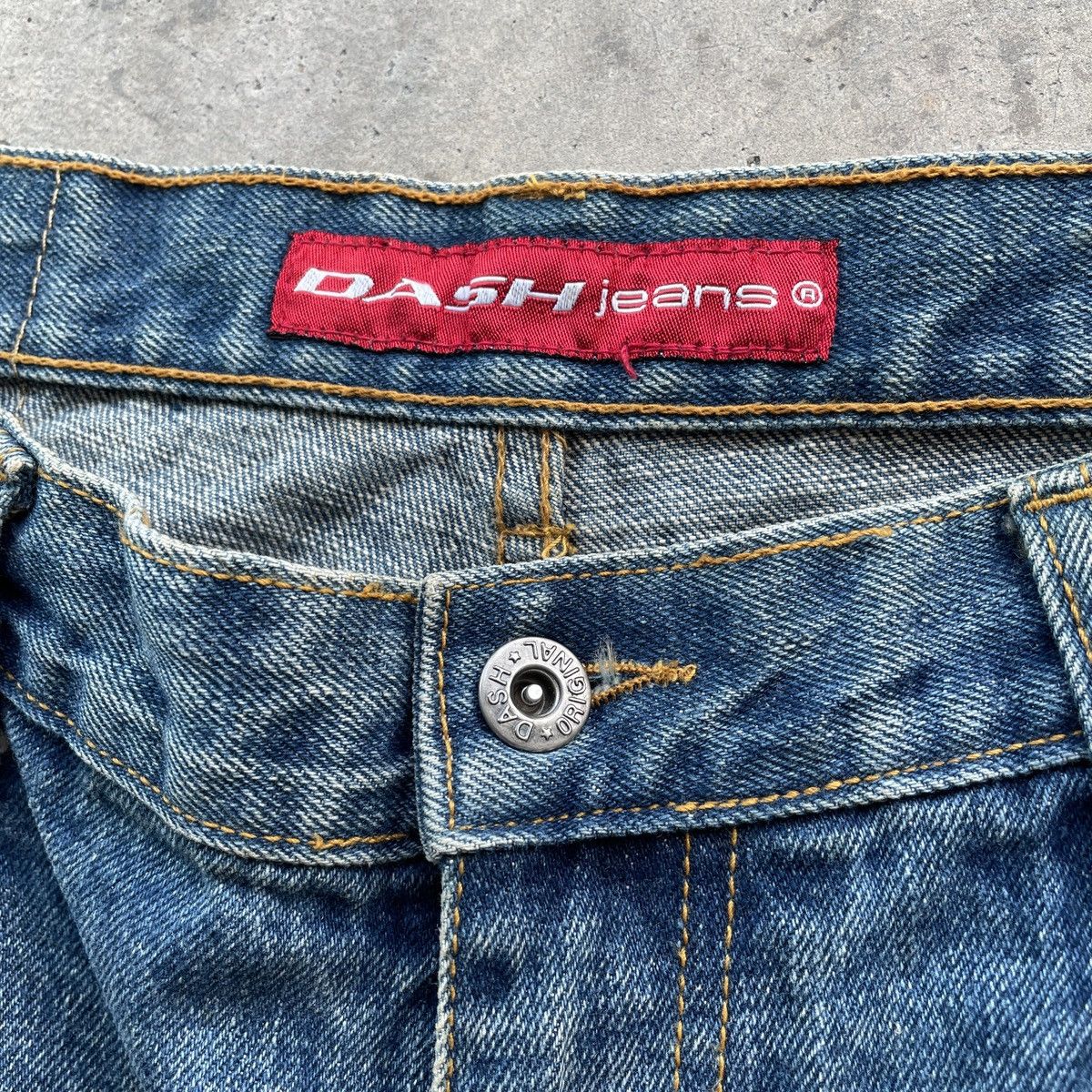 Japanese Brand Vintage Dash Jeans Japan Faded Distressed Denim Pants W32x30 Size US 32 / EU 48 - 7 Thumbnail
