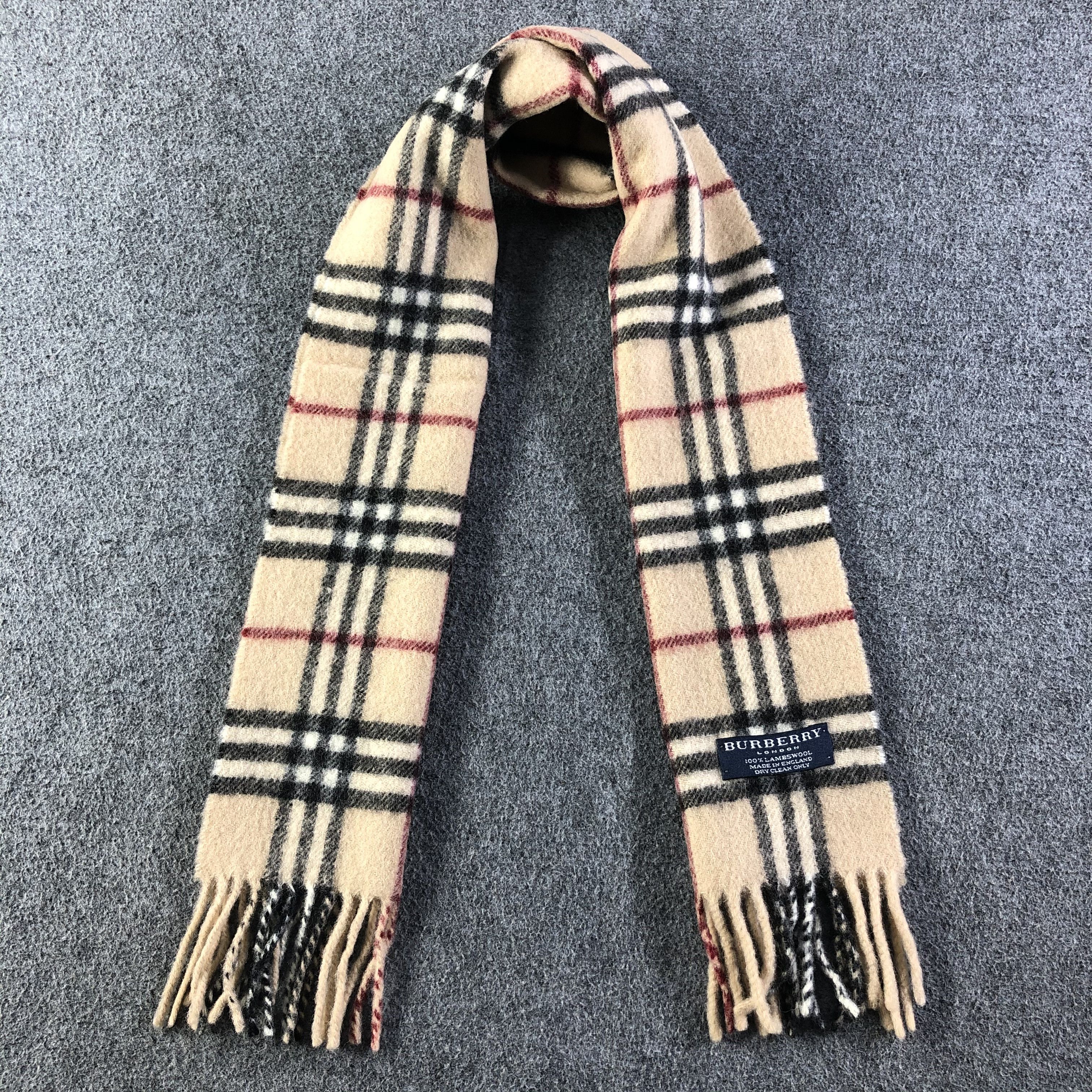 Burberry Burberry Wool Scarf / Muffler / Neckwear Size ONE SIZE - 1 Thumbnail