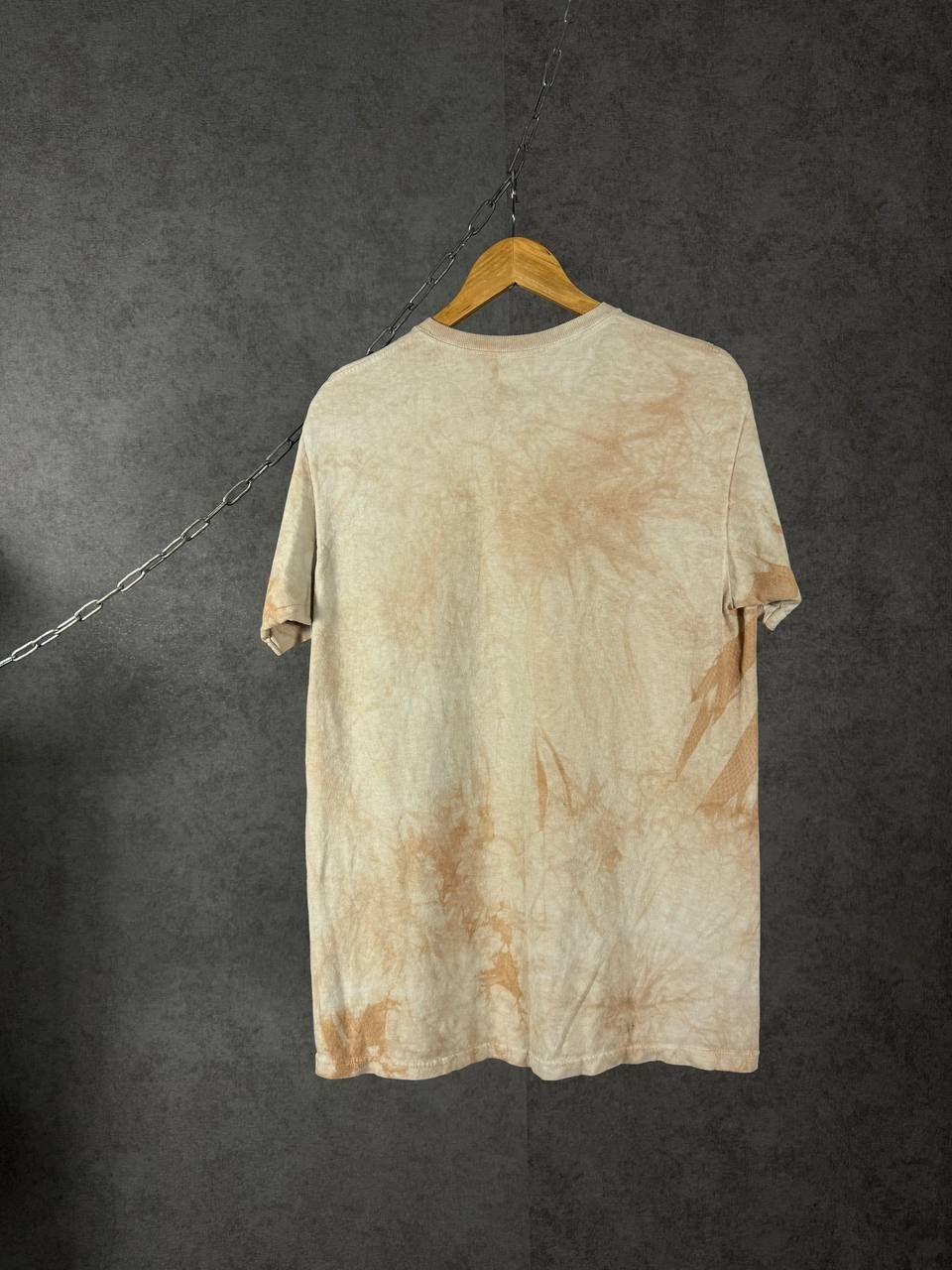 Mops animal the mountain 2011 made in USA tee