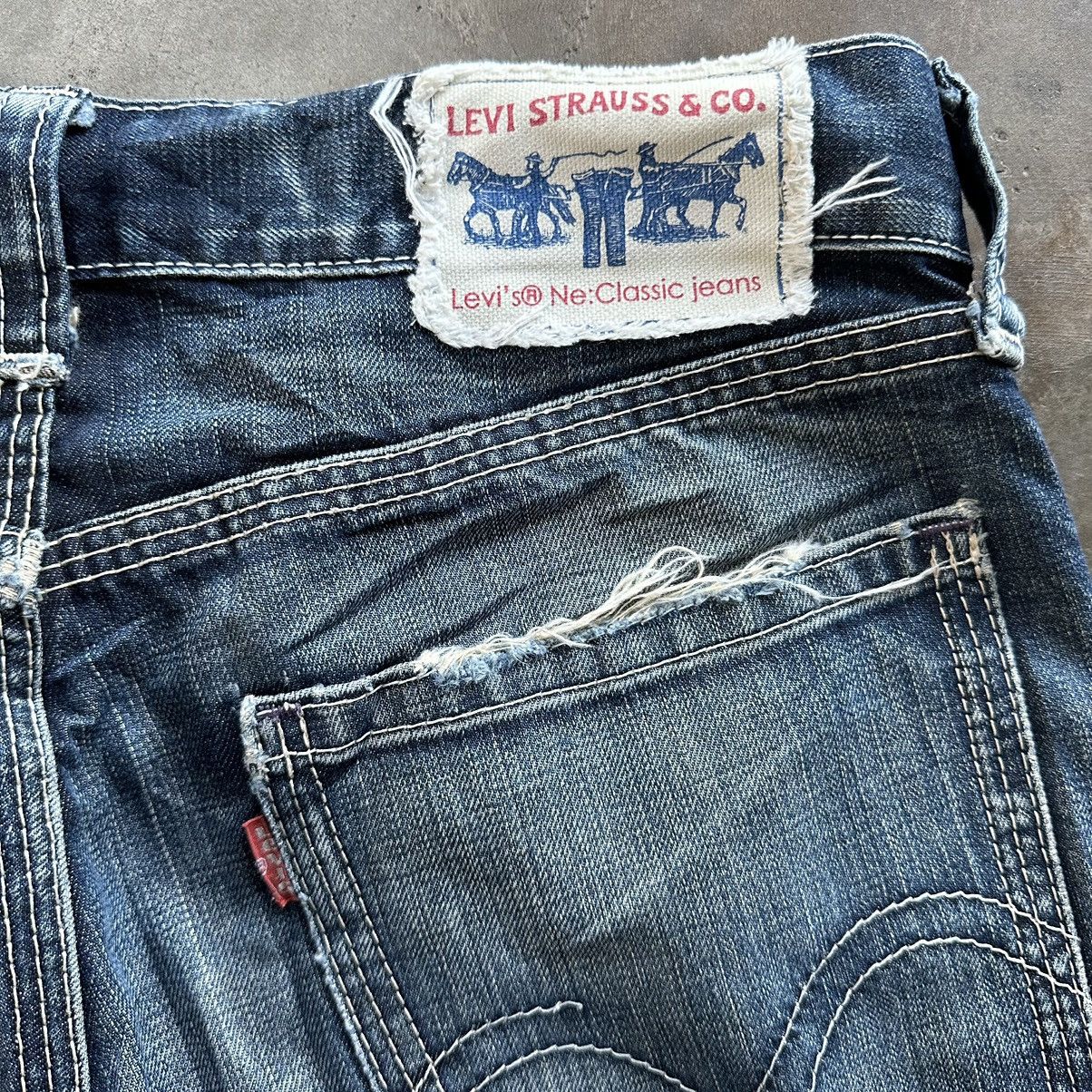 Japanese Brand Vintage Levi’s Classic Denim Distressed Faded Jean Pant W32 Size US 32 / EU 48 - 15 Thumbnail