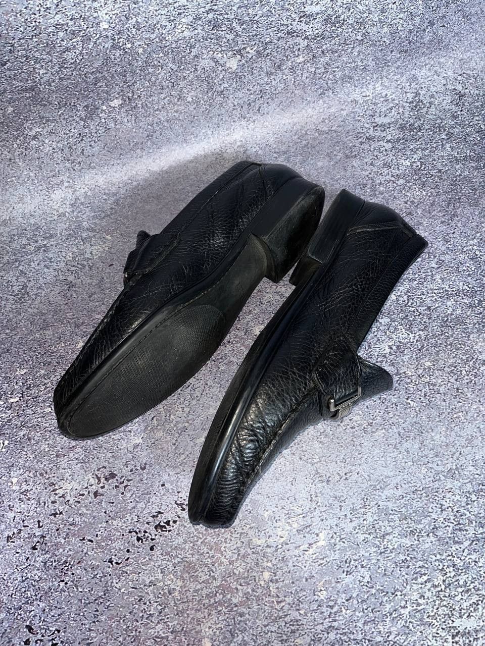 Bally Bally Grained Black Leather Silver Logo Loafers boots dress Size US 10 / EU 43 - 7 Thumbnail