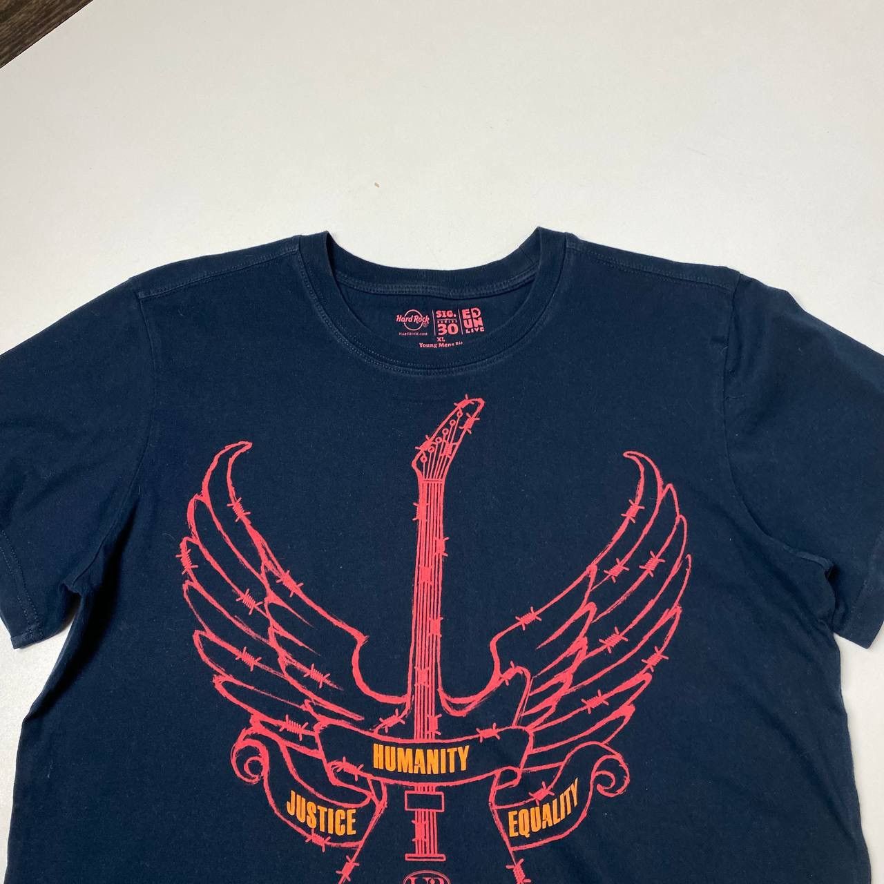 Hard Rock Cafe Women’s Hard Rock Cafe T-shirt Size:XL Size XL / US 12-14 / IT 48-50 - 3 Thumbnail
