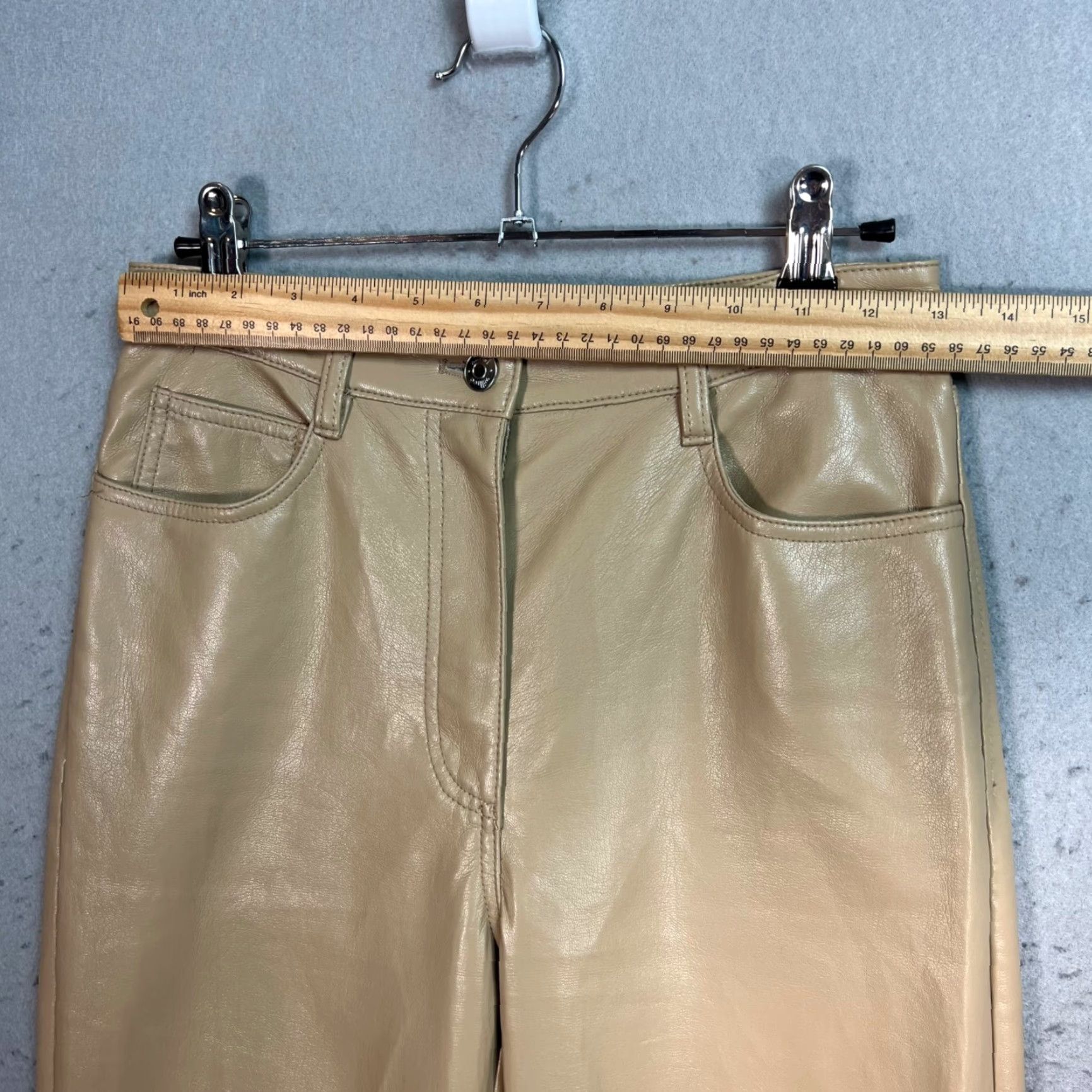 Vintage VINTAGE Wilfred Pants Women's High-Rise Beige Faux Leather Tapered Leg 2 Adult Inseam 27" Front Flat Front Ankle Style Size 26" / US 2 / IT 38 - 5 Thumbnail