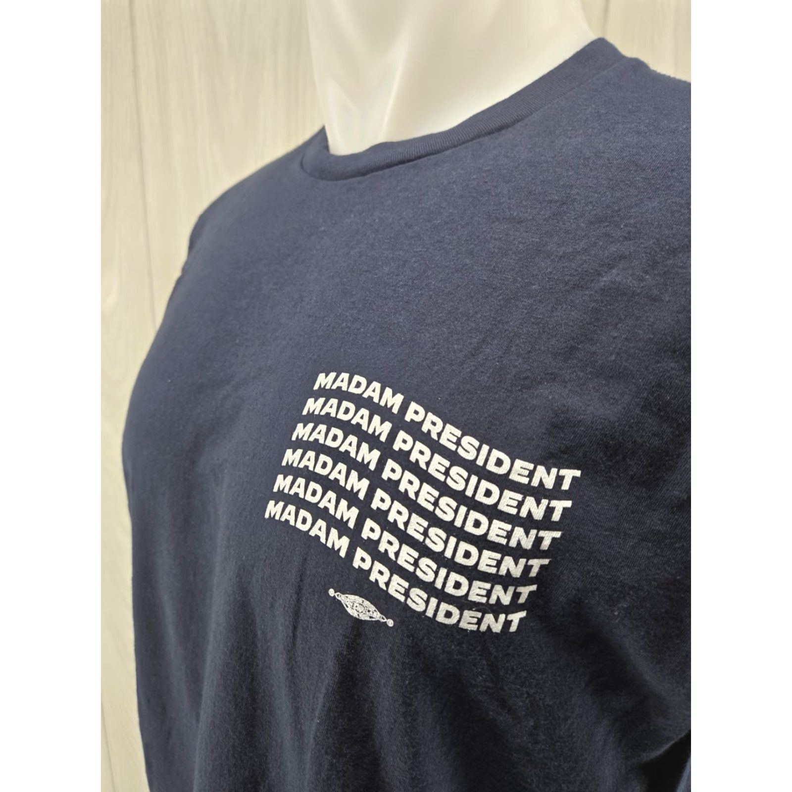 Vintage VINTAGE Madam President T Shirt Large Kamala Harris Union Made Men M Size US L / EU 52-54 / 3 - 5 Thumbnail