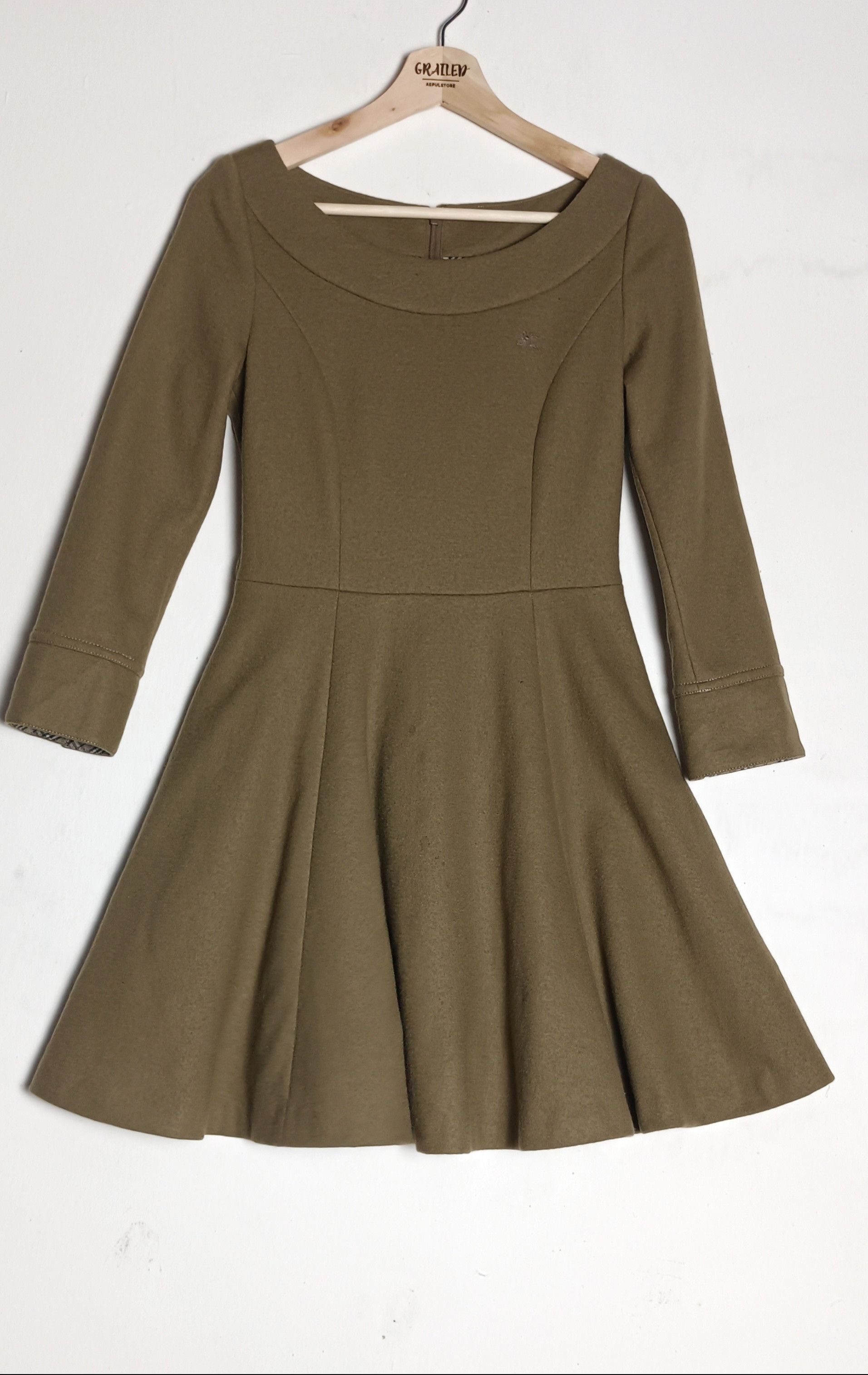 ワンピース BURBERRY Women Dresses 8086610 B9368 BROWN BURBERRY Women Dresses 8086610 B9368 BROWN (Burberry