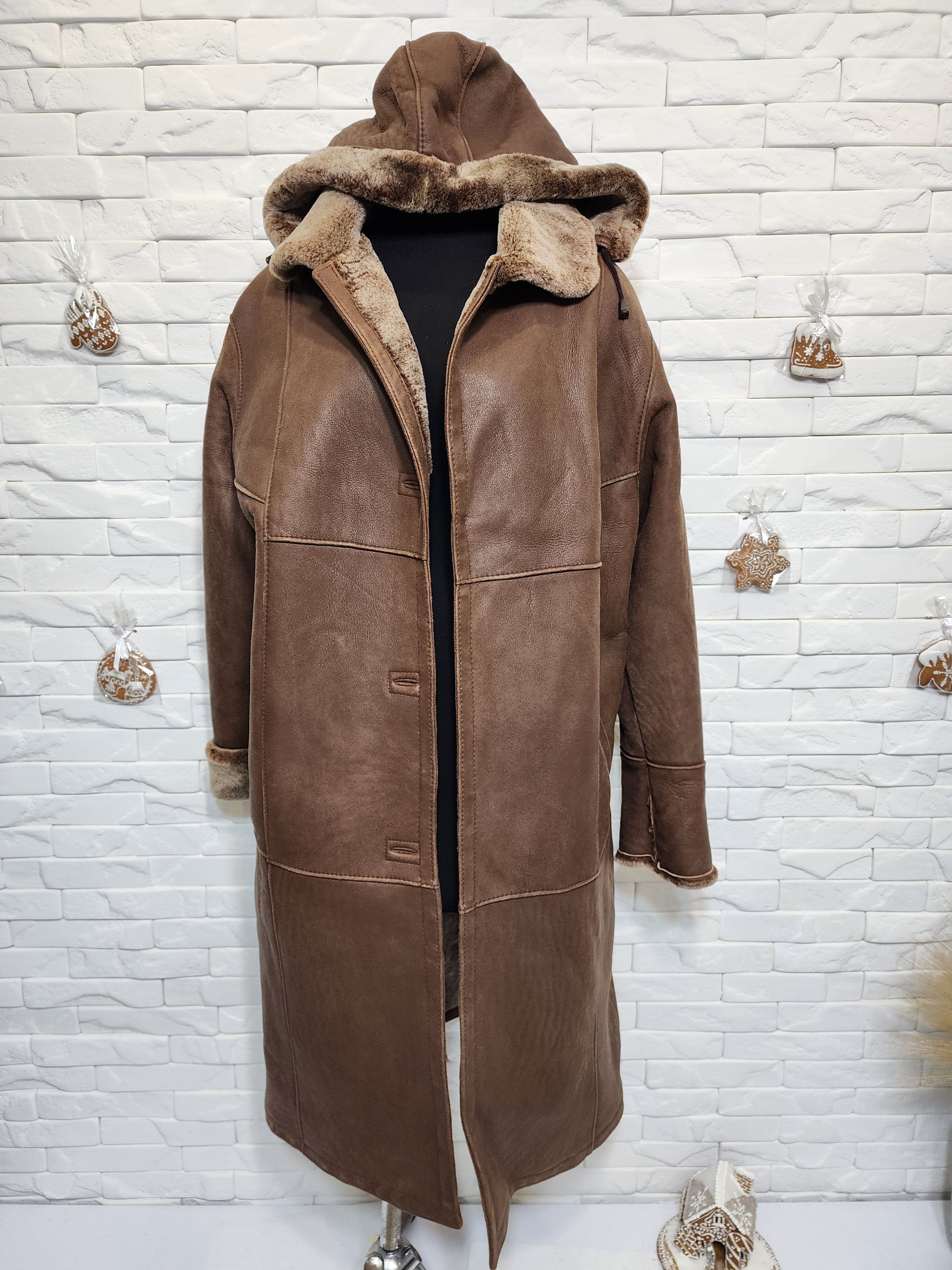 Furla Women's Brown Sheepskin Coat: Genuine Fur Hood Size 3XL / US 20-22 - 1 Thumbnail