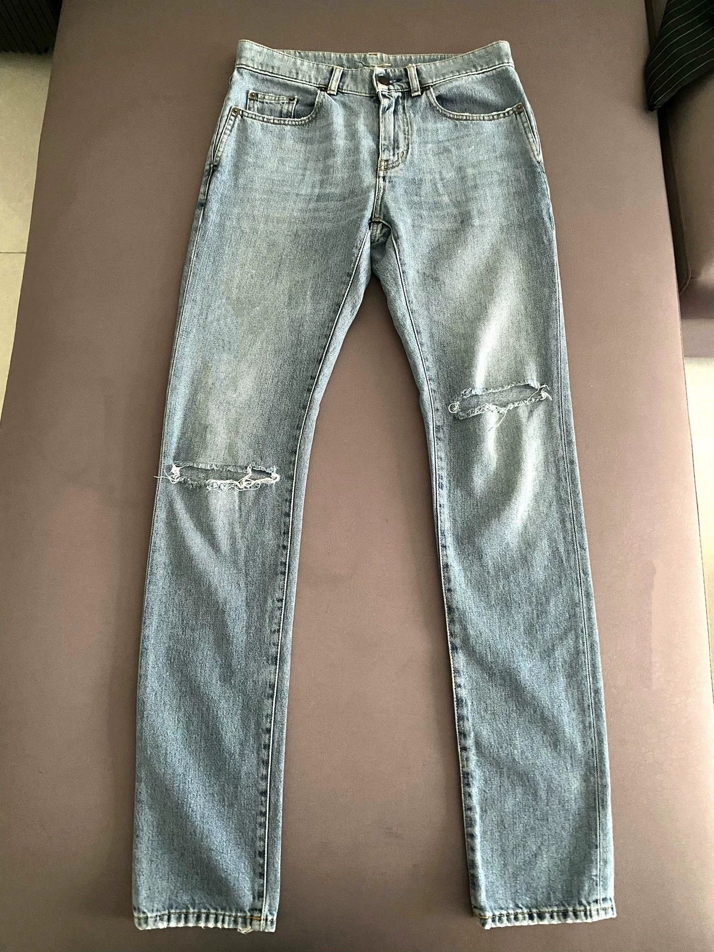 Saint Laurent Paris slp18SS blue distressed jeans with double knee cuts. Size US 28 / EU 44 - 1 Thumbnail