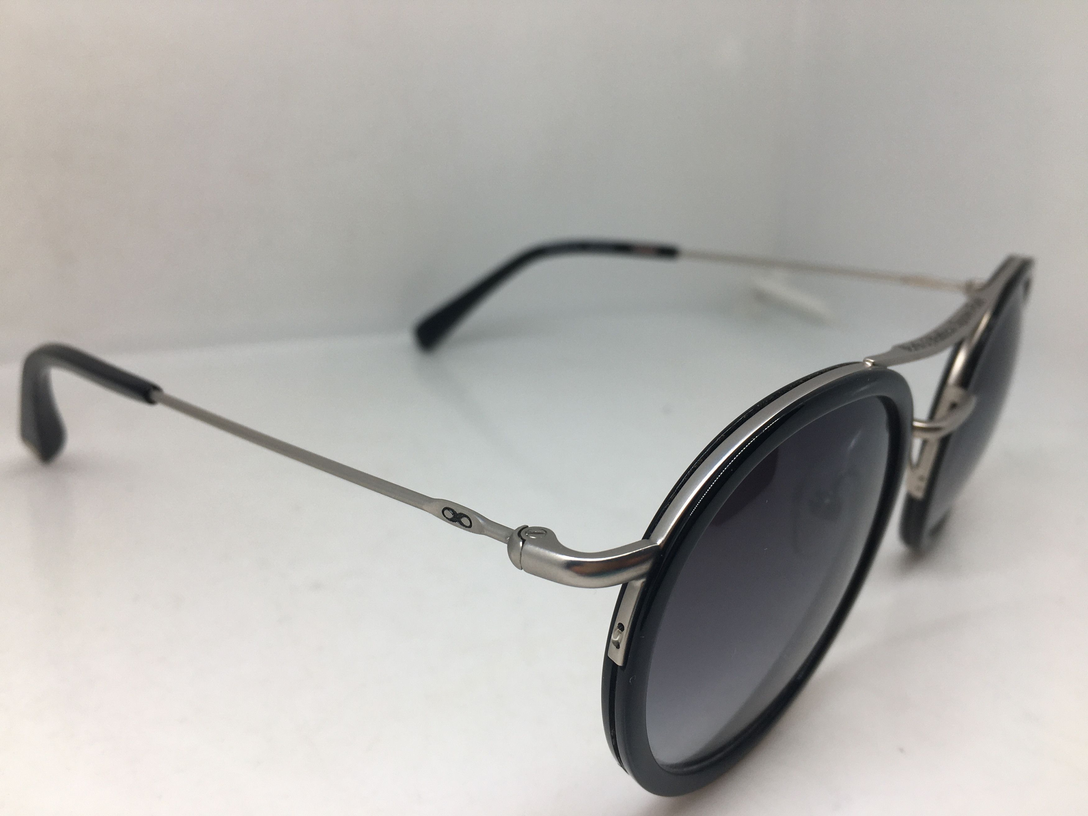 Other Silver Round Sunglasses Frame Black Rims Size ONE SIZE - 2 Thumbnail