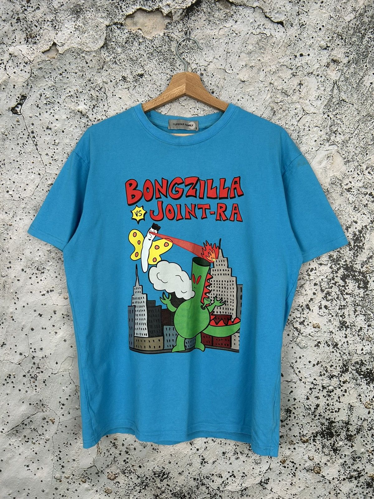 Vintage Vintage Bongzilla vs Joint-Ra Graphic Tee Humor Stoners Hype Size US L / EU 52-54 / 3 - 1 Thumbnail