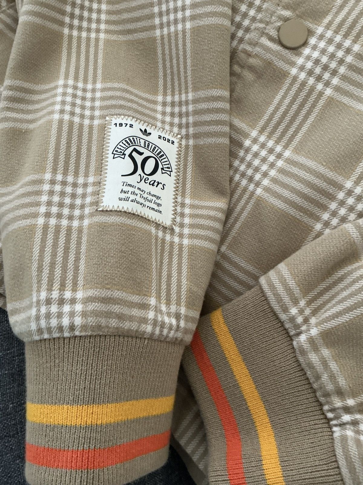 Adidas Adidas Originals Anniversary Plaid Jacket - Big Embroidery Size US M / EU 48-50 / 2 - 9 Thumbnail