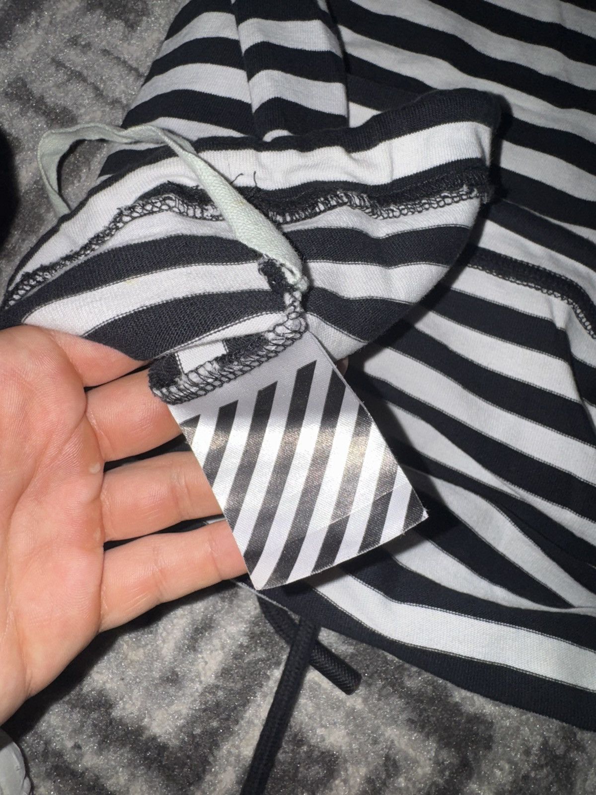 Off-White Off-White x Barneys Longsleeve Size US S / EU 44-46 / 1 - 4 Thumbnail