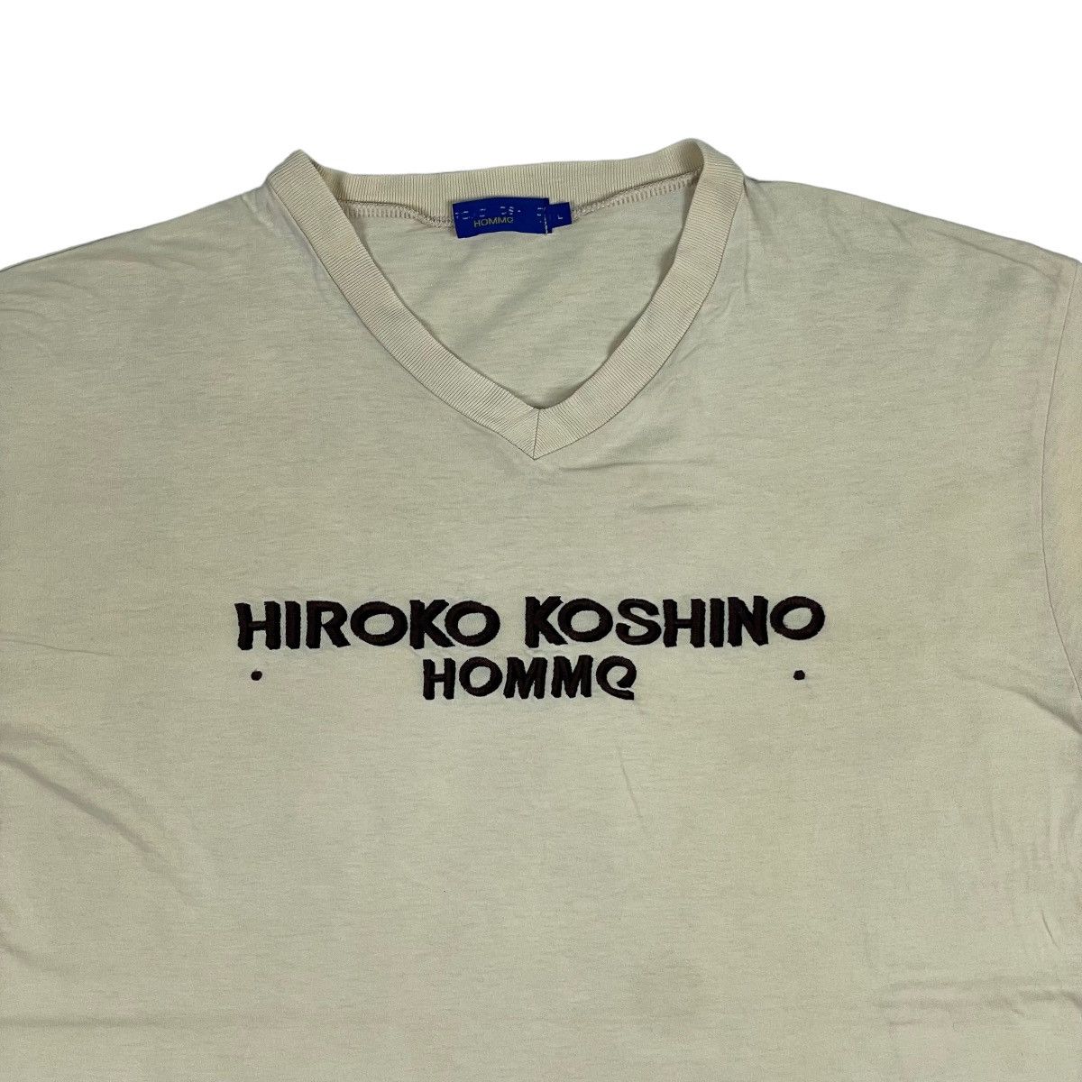 Hiroko Koshino Homme 🔥LAST PRICE🔥 Vintage Hiroko Koshino Homme BeigeTee Size US L / EU 52-54 / 3 - 3 Thumbnail