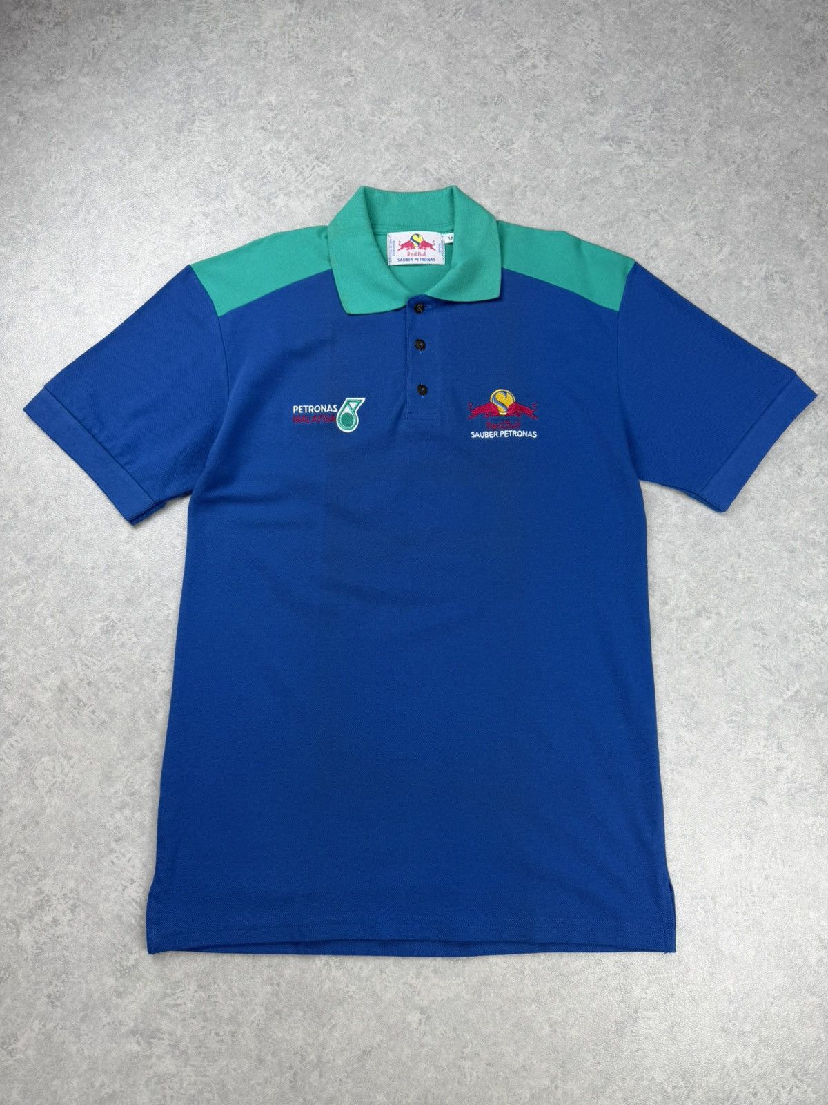 Red Bull Vintage Red Bull Sauber Petronas Polo Shirt F1 Formula 1 Size US M / EU 48-50 / 2 - 1 Thumbnail