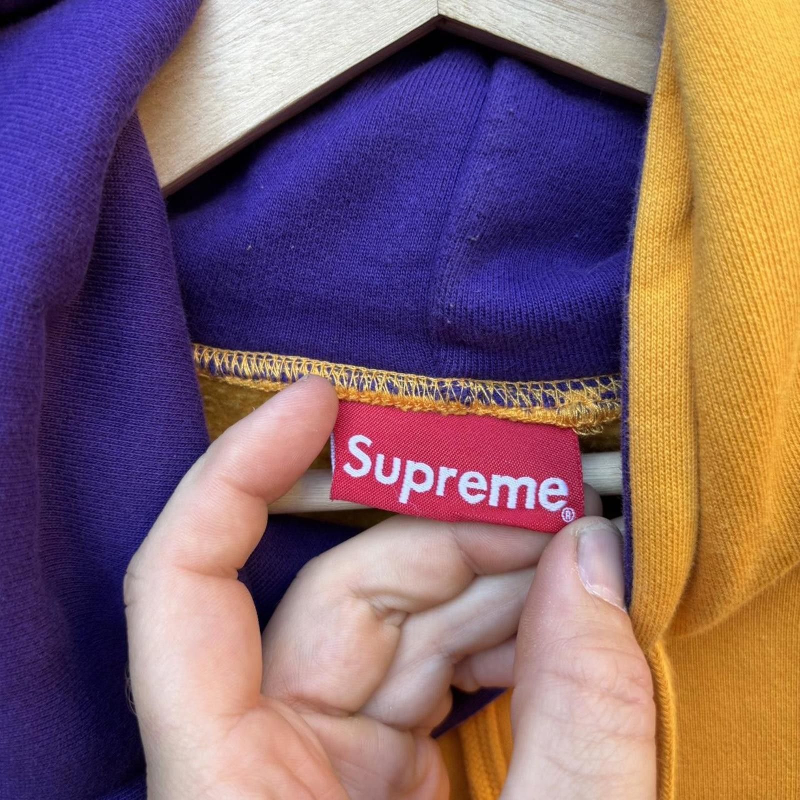 Supreme supreme yellow purple sleeve print hoodie S Size US S / EU 44-46 / 1 - 6 Thumbnail