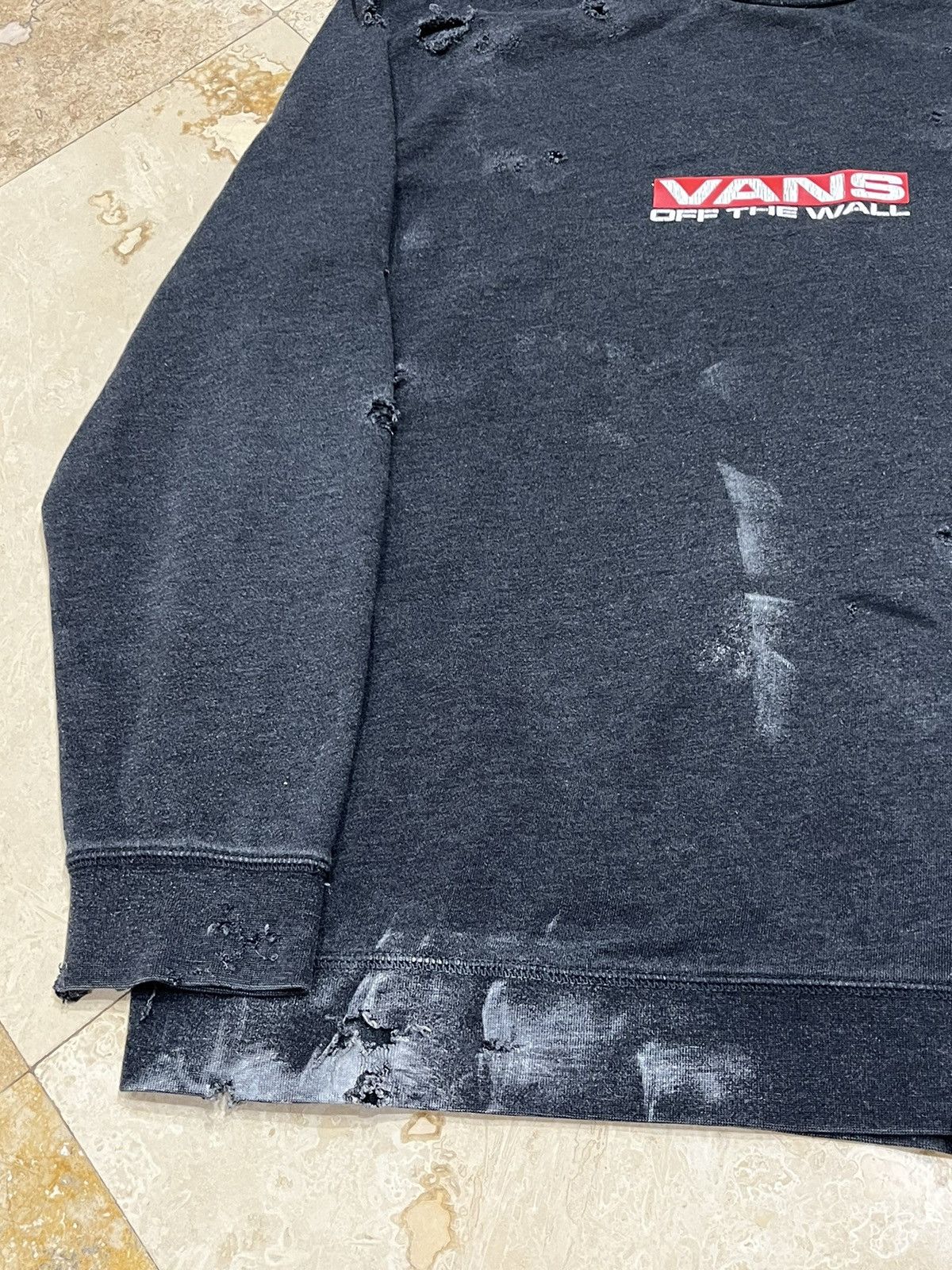 Vans × Vintage Y2K Thrashed Vans Sweatshirt Size US XL / EU 56 / 4 - 2 Thumbnail