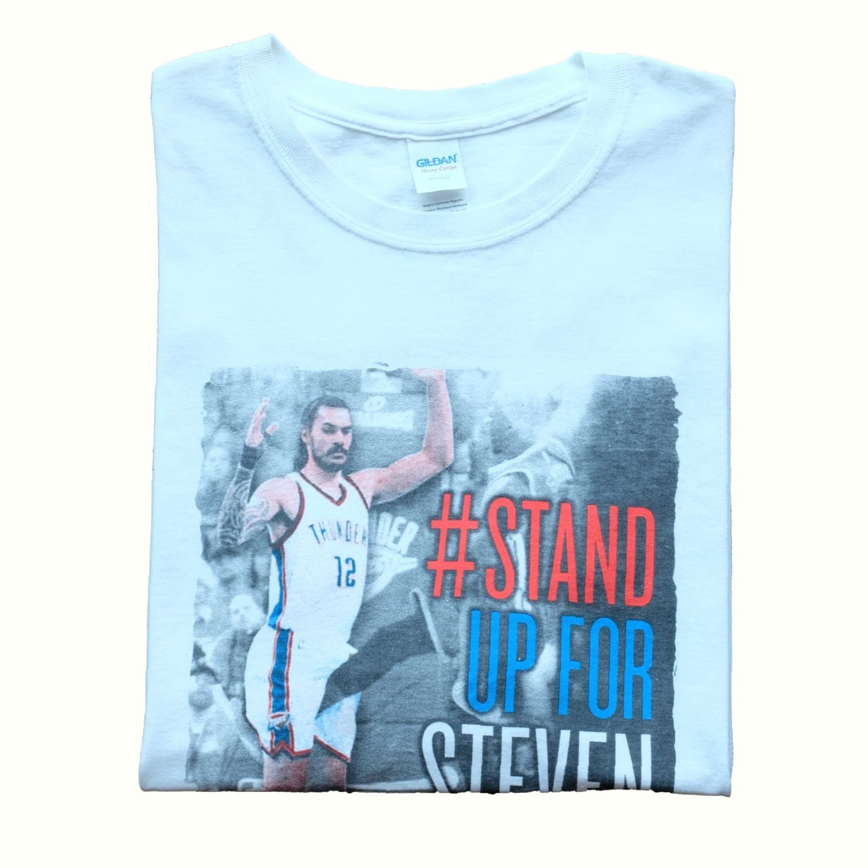 Gildan VINTAGE NBA VTG BASKETBALL THUNDER OKC STEVEN ADAMS Y2K WHITE T SHIRT XL Size US XL / EU 56 / 4 - 2 Thumbnail