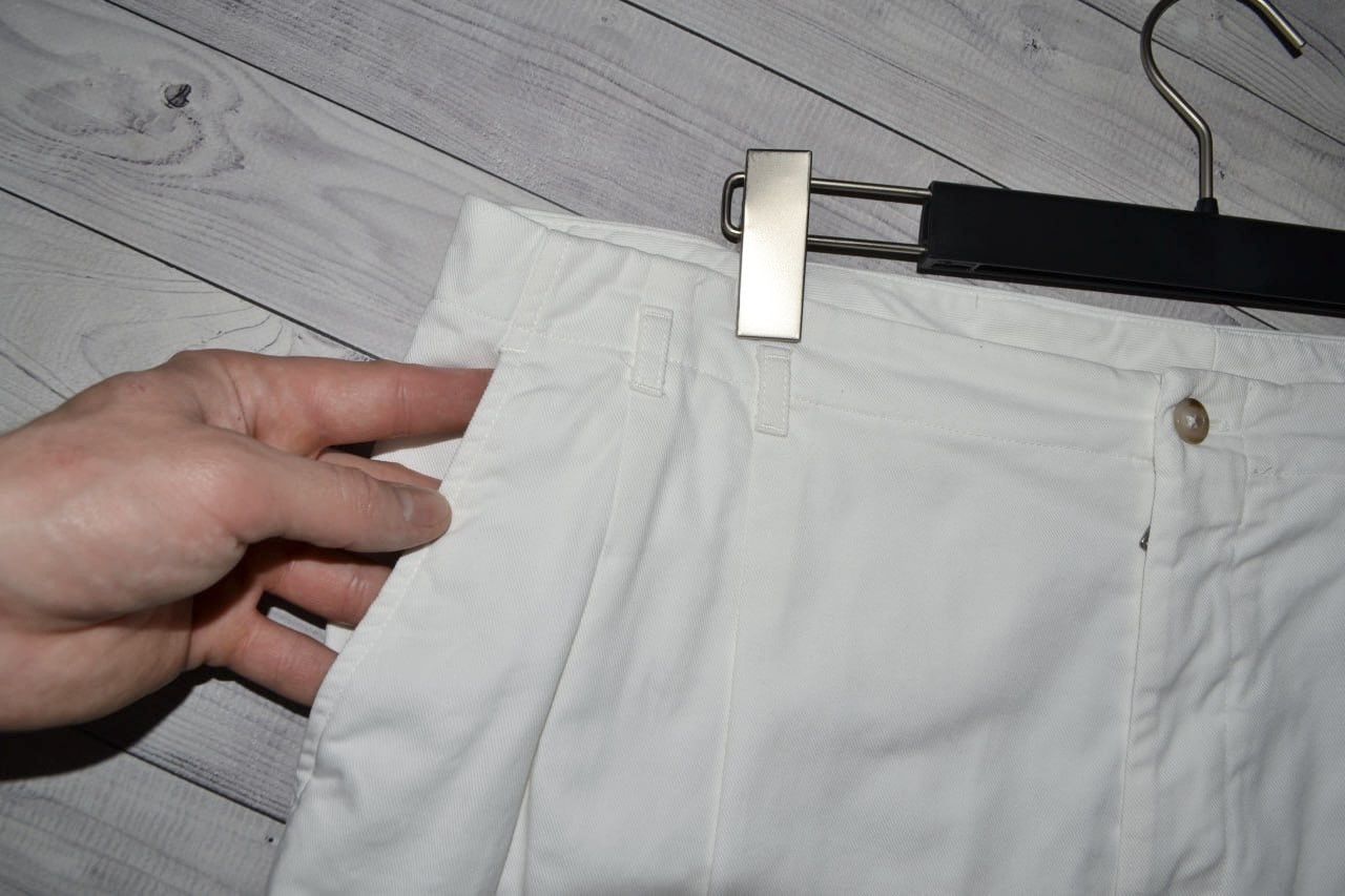 Dolce & Gabbana Dolce & Gabbana Size 56 Men Pocket Shorts White Cotton Size US 38 / EU 54 - 3 Thumbnail
