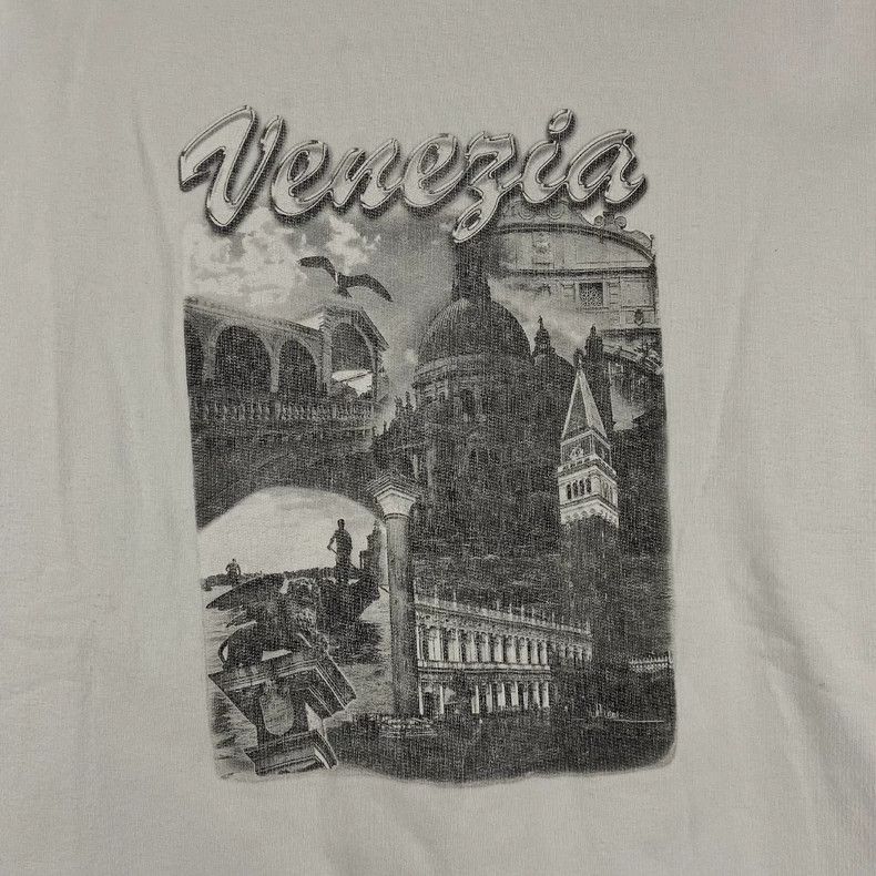 Balenciaga Balenciaga Castle print white hooded sweatshirt 2503-Nextar Size US S / EU 44-46 / 1 - 2 Thumbnail