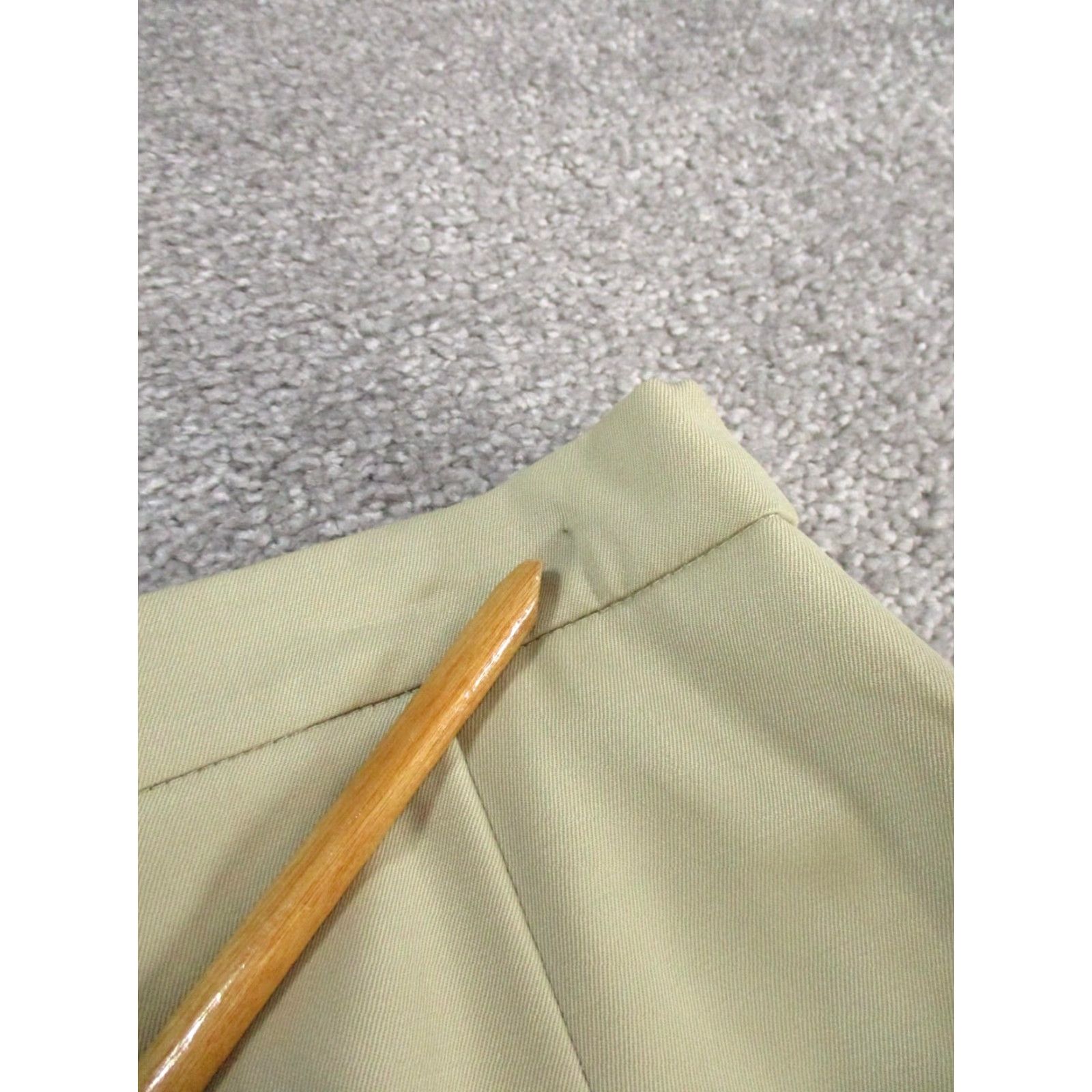 Escada VINTAGE Escada Wool Pencil Skirt Womens Size 12 Beige Business Casual Knee Length Size 34" / US 12 / IT 48 - 4 Thumbnail