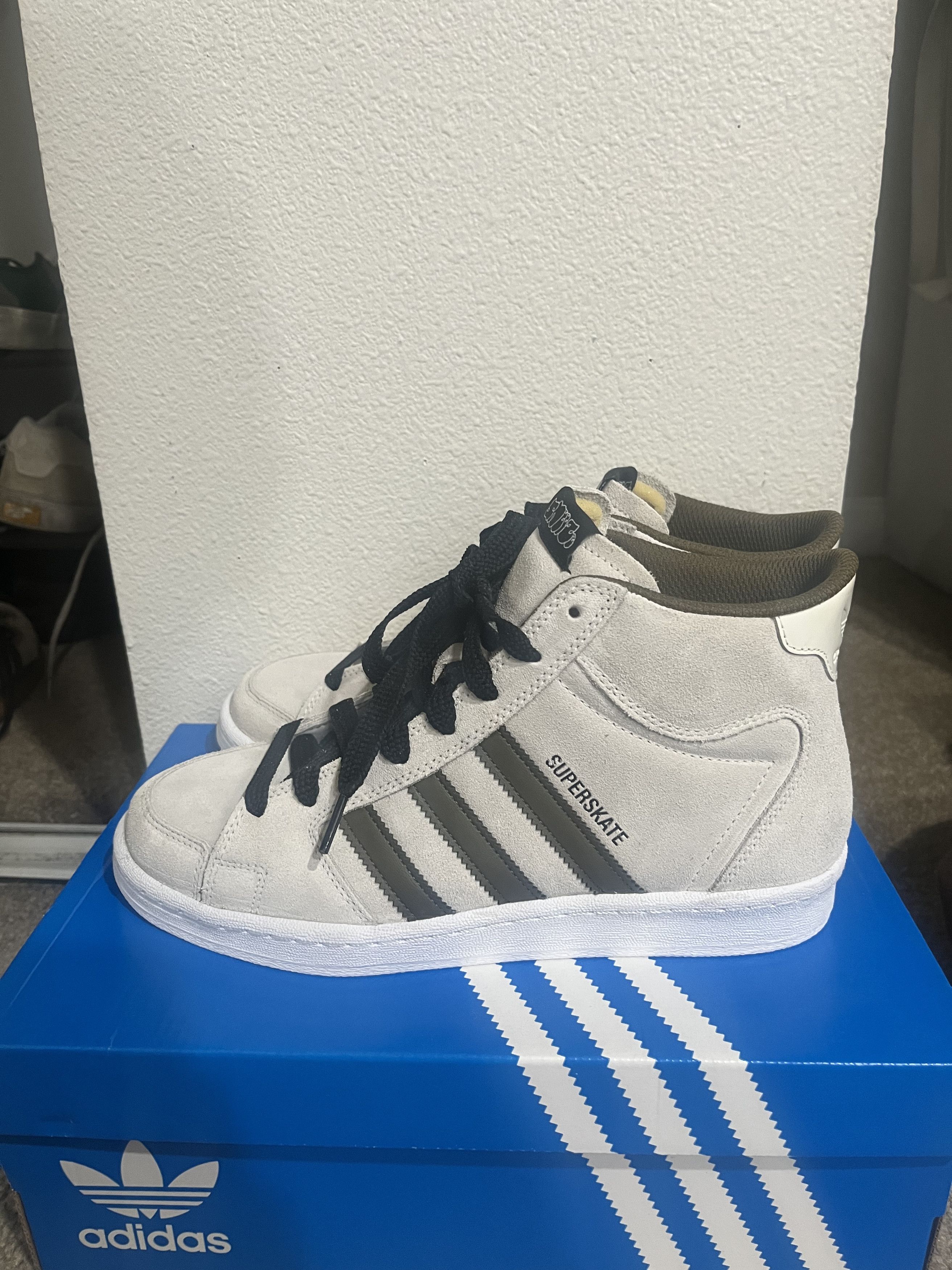 Adidas × Sneeze Magazine Adidas x Sneeze Mag Superskate Shoe Size US 8 / EU 41 - 4 Thumbnail