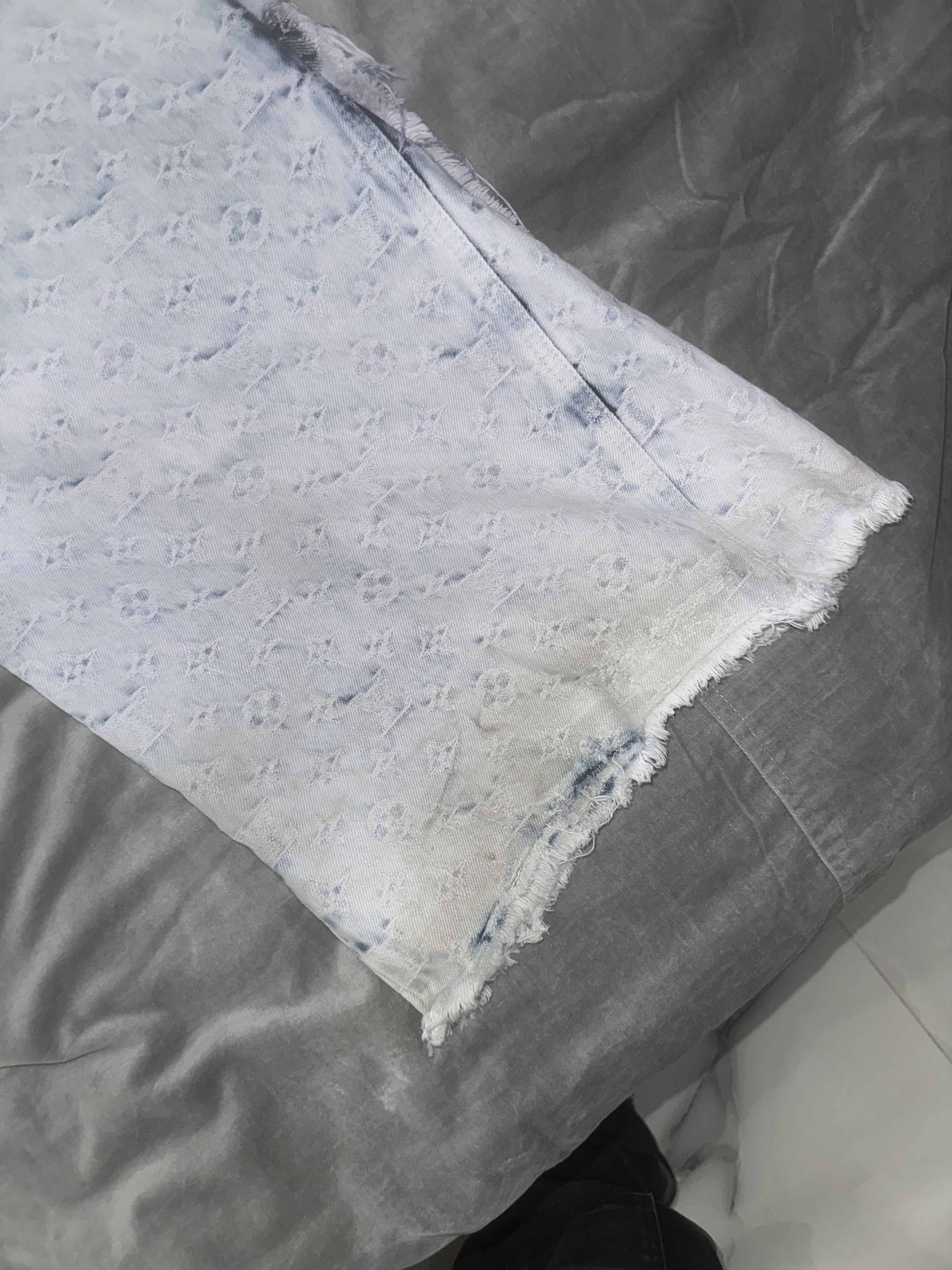 Louis Vuitton Louis Vuitton Purple n Blue Monogram Carpenter Flared Jeans Size US 38 / EU 54 - 13 Thumbnail