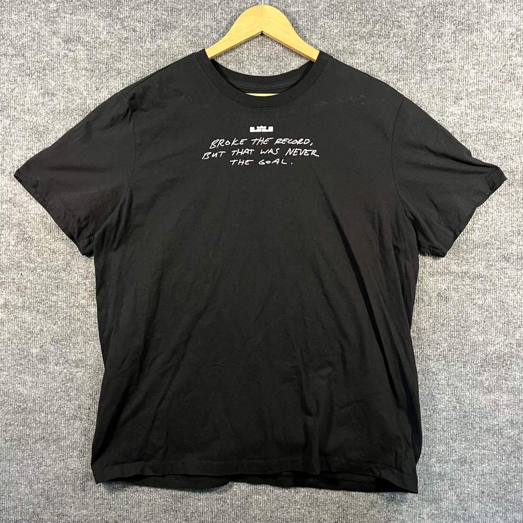 Nike Nike LeBron James Scoring Record Tee Mens XL Black Graphic T-Shirt NBA Lakers Size US XL / EU 56 / 4 - 3 Thumbnail