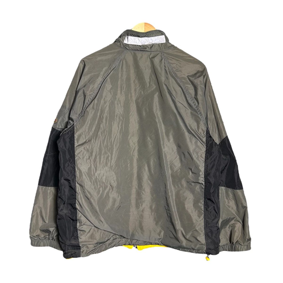 Tommy Hilfiger × Vintage Vintage Tommy Hilfiger Reverse Jacket Size US XL / EU 56 / 4 - 2 Thumbnail