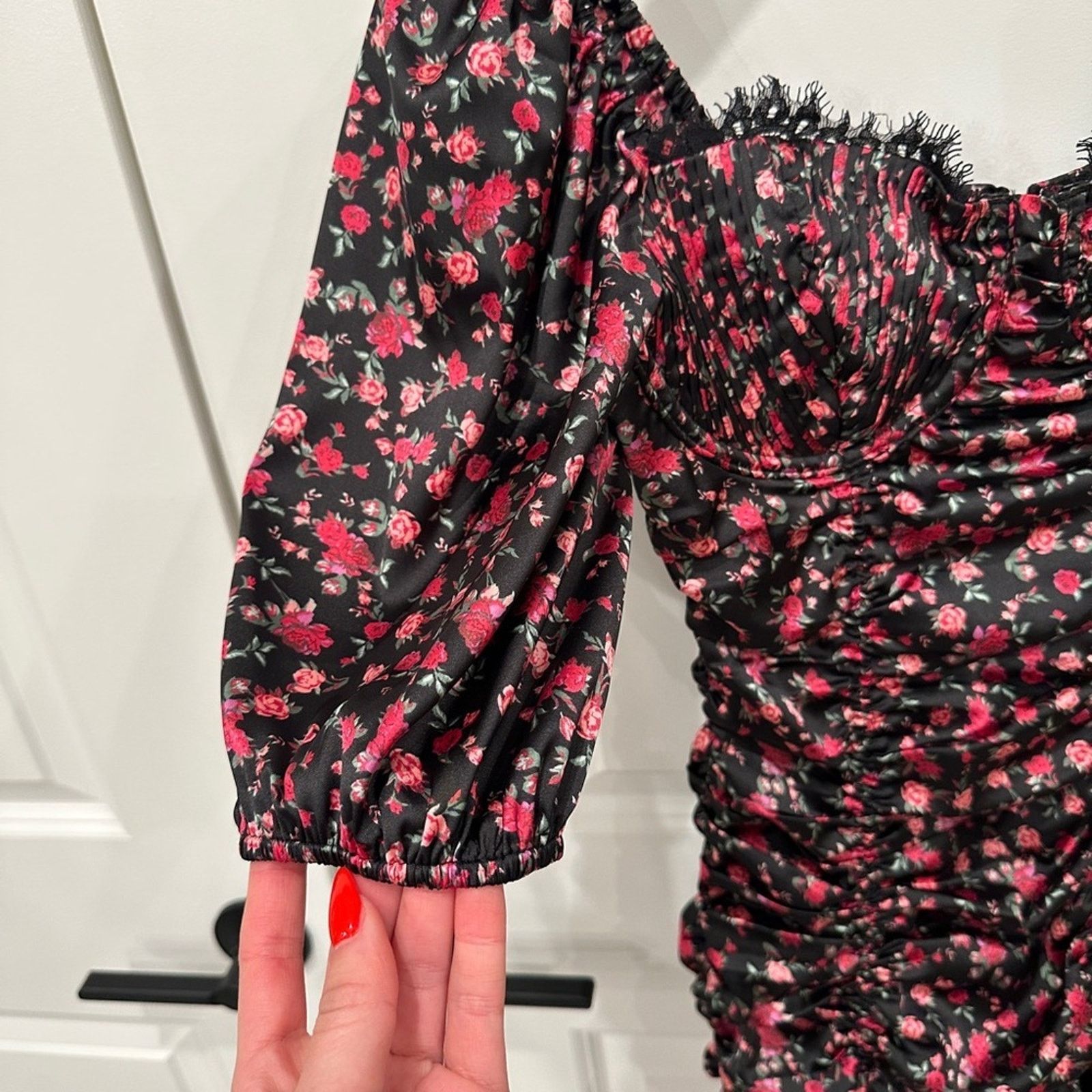 For Love & Lemons For Love And Lemons Black and Pink Floral Dress Size S / US 4 / IT 40 - 7 Thumbnail