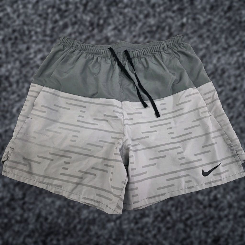 Nike NIKE Dri Fit Mens Grey Striped Lined Running Shorts Pockets Drawstring S 7574 Size US 29 - 1 Thumbnail
