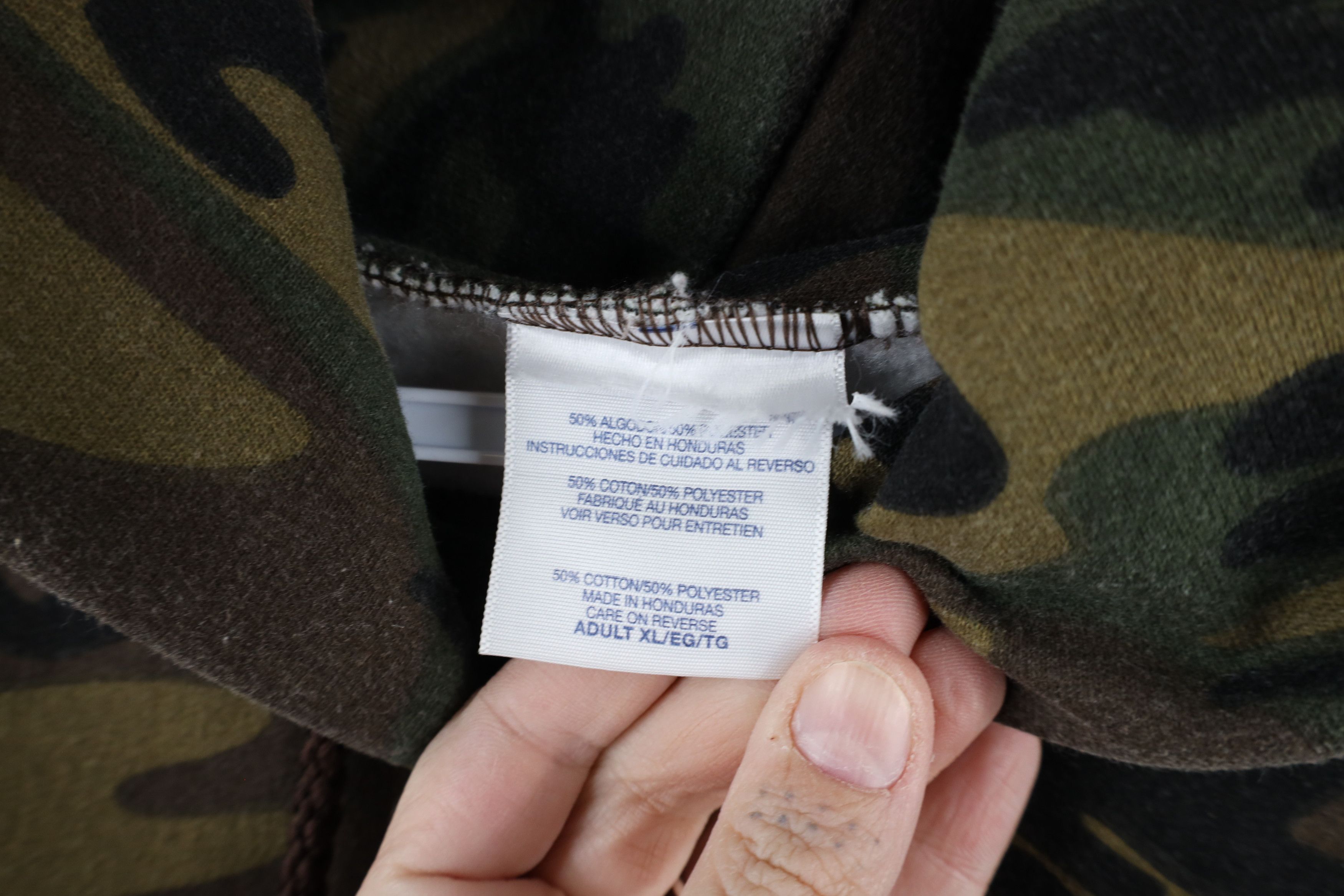 Vintage Vintage 90s Streetwear Fit Camouflage Hoodie Sweatshirt Size US XL / EU 56 / 4 - 9 Thumbnail
