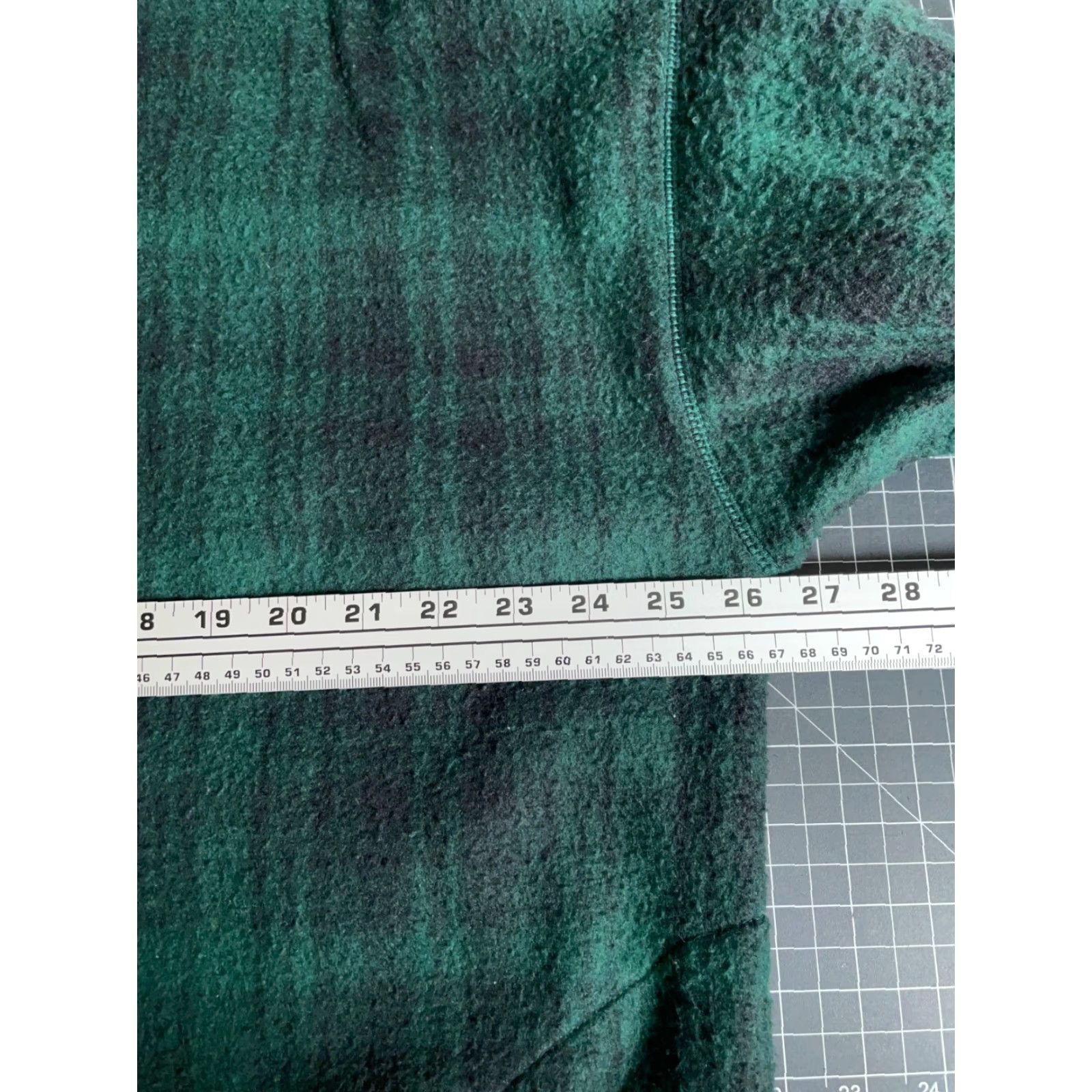 Bugle Boy VINTAGE Bugle Boy 1/4 Zip Fleece Jacket Plaid Green Adult Large Oversized Unlined 90s Grunge Casual Mens Size US L / EU 52-54 / 3 - 5 Thumbnail