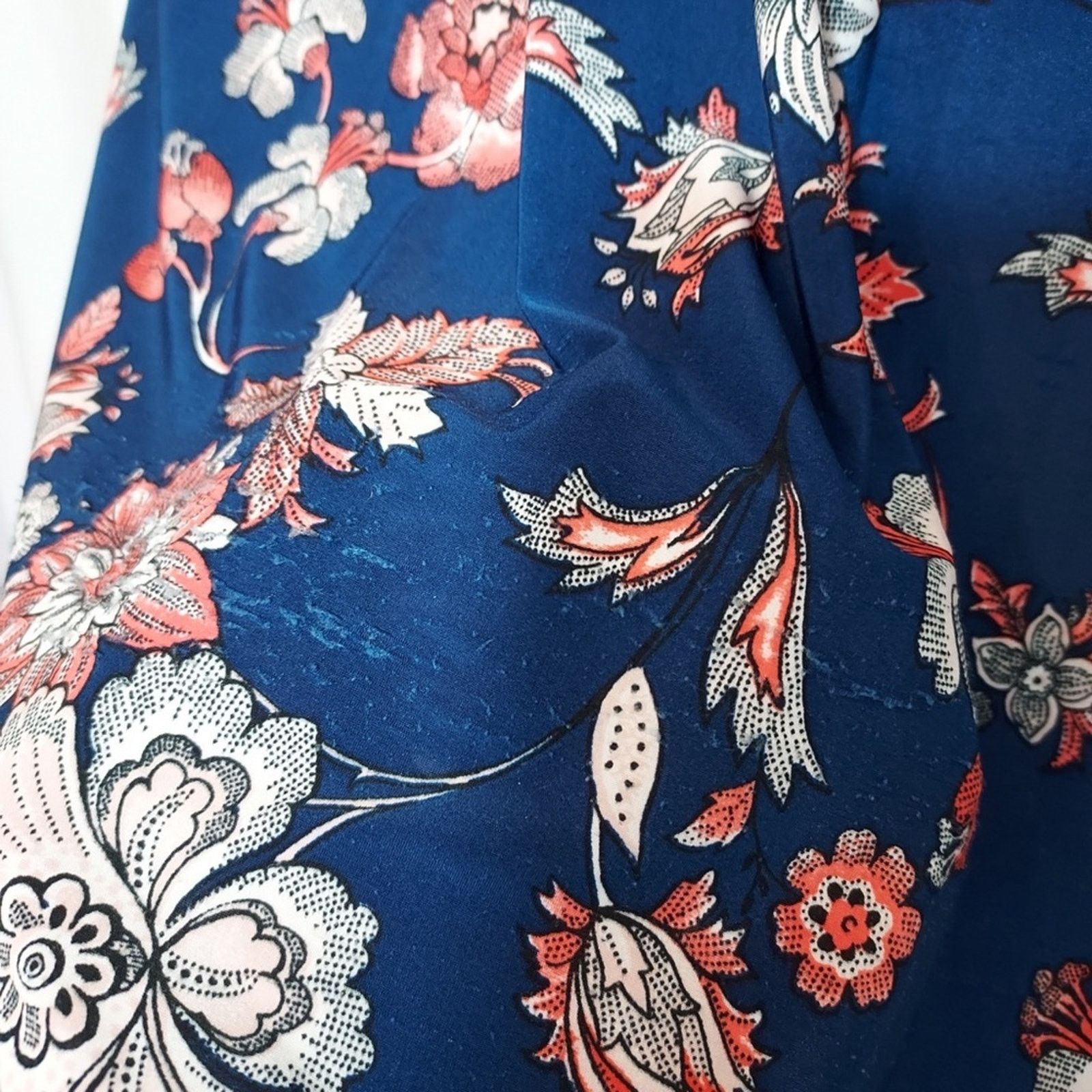 Other Lavish Blue Multicolor Floral Key Hole Tie Back Tank Top Size S / US 4 / IT 40 - 8 Thumbnail