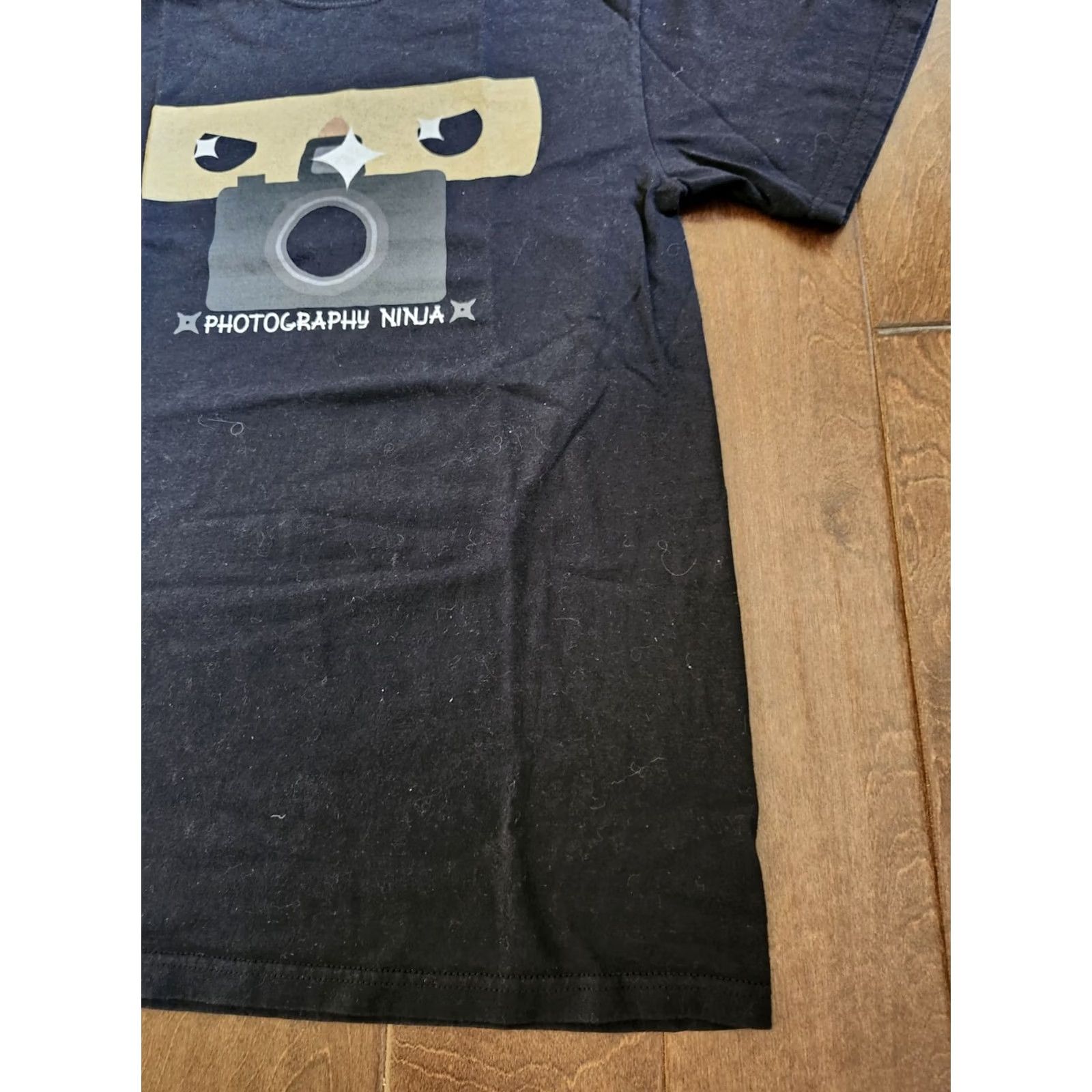 Vintage Cute Photography Ninja T-Shirt Men S Black Short Sleeve Crew Neck Funny Camera Cotton Solid 90s? Size US S / EU 44-46 / 1 - 5 Thumbnail