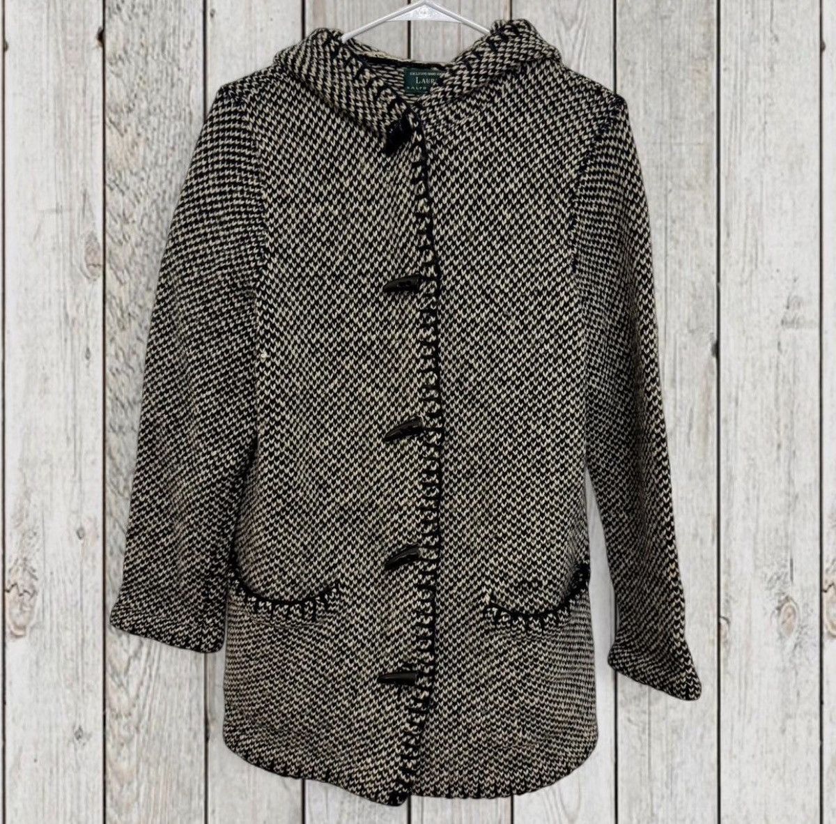 Ralph Lauren VTG Lauren Ralph Lauren Hand Knit 100% Lambswool Cardigan Size S / US 4 / IT 40 - 1 Thumbnail
