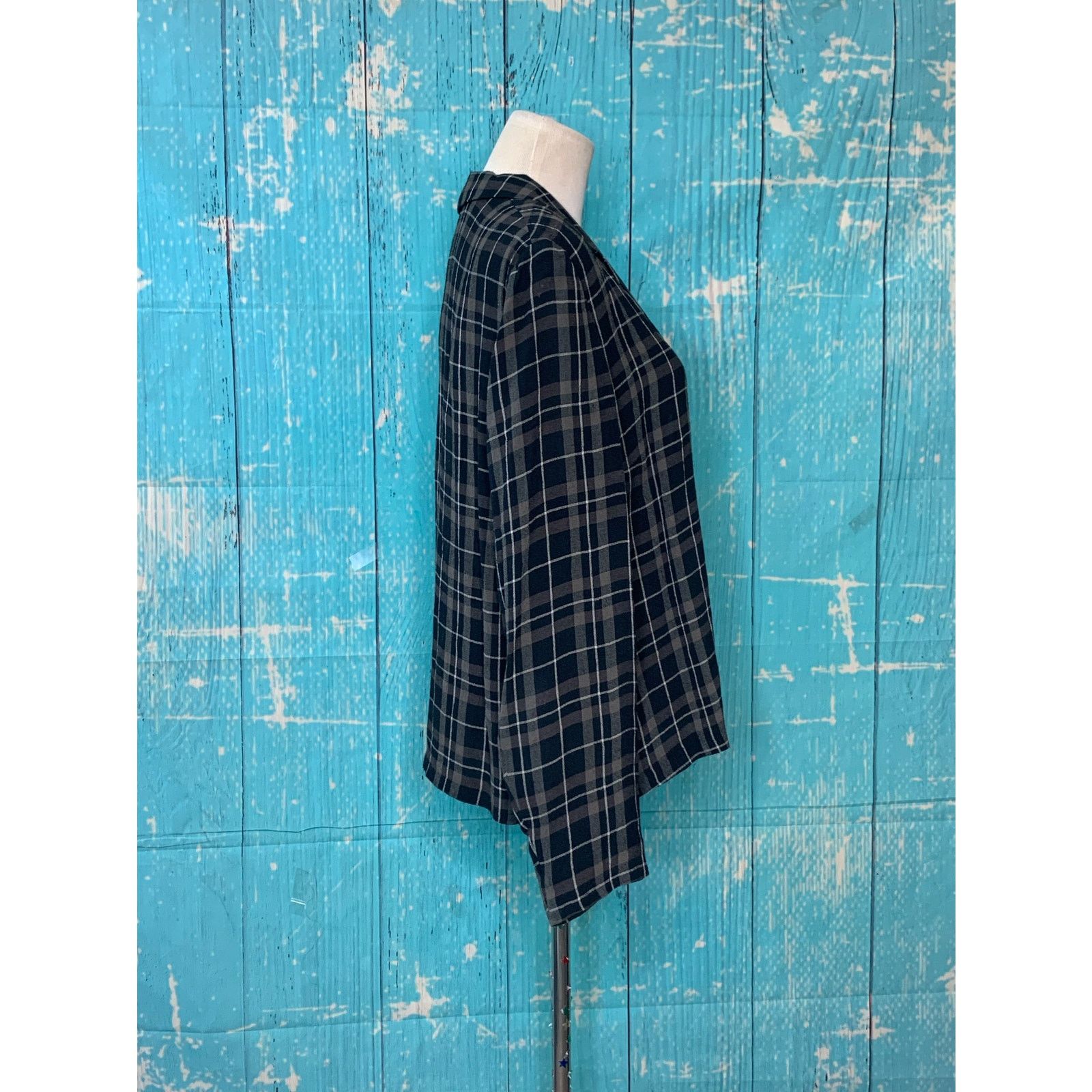 Liz Claiborne Liz Claiborne black gray plaid long sleeves blouse size MP Size M / US 6-8 / IT 42-44 - 10 Thumbnail