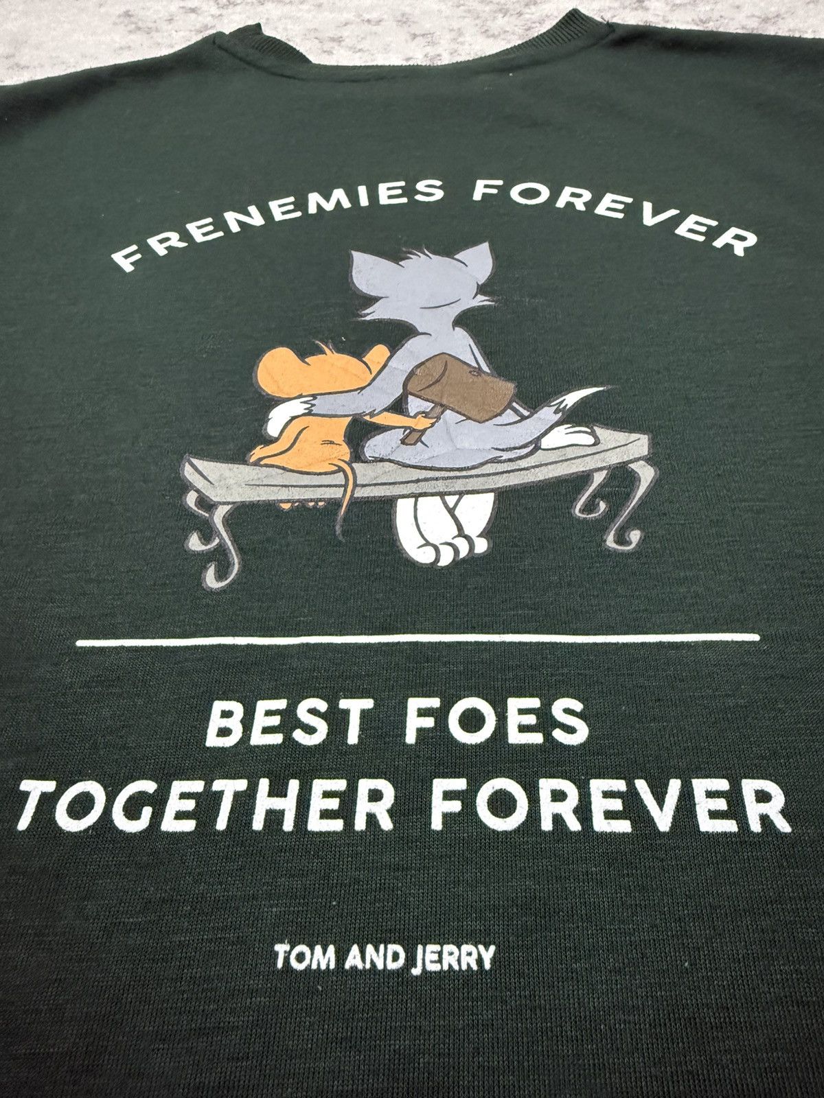 Cartoon Network Tom and Jerry Backhit Graphic Cartoon Movie Sweatshirt Size US XL / EU 56 / 4 - 12 Thumbnail