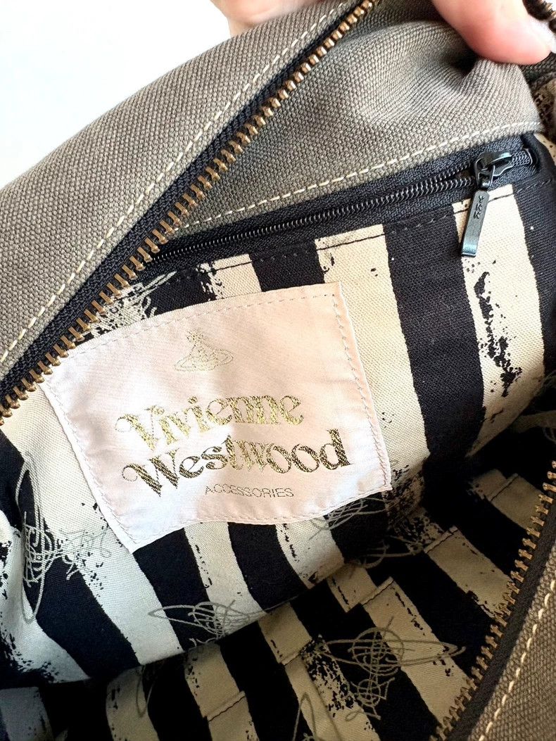 Vivienne Westwood Vivienne Westwood size os Olive gray green medium canvas ba Size ONE SIZE - 7 Thumbnail