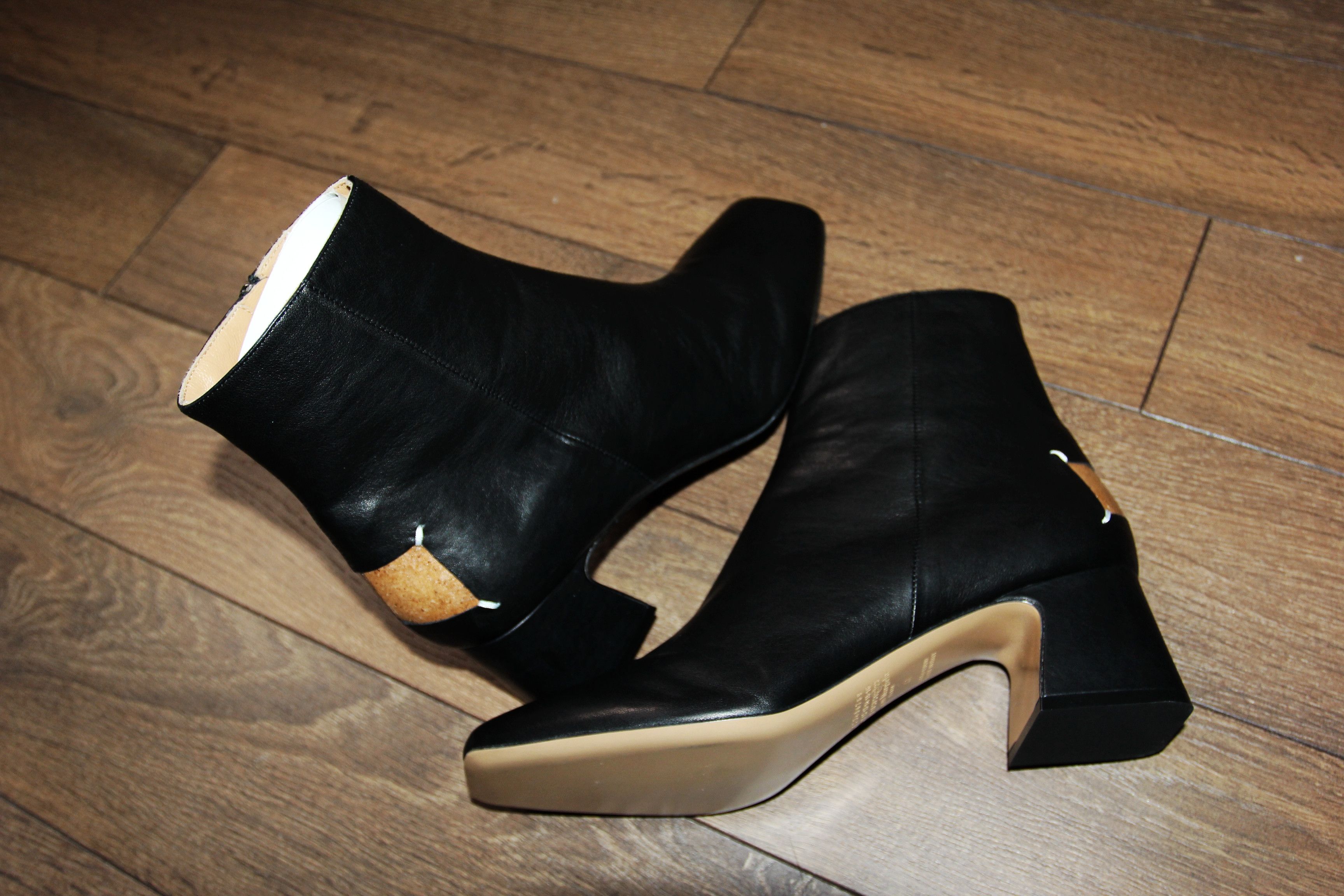 Maison Margiela BNWT SS23 MAISON MARGIELA SQUARE TOE ANKLE BOOTS 39.5 Size US 9.5 / IT 39.5 - 3 Thumbnail