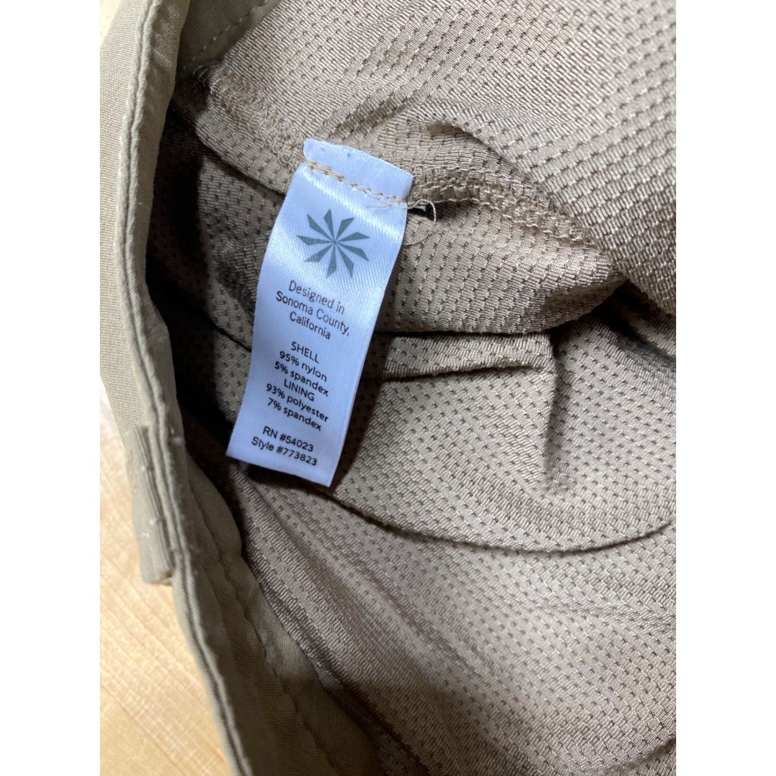Athleta Athleta Skort Womens 8 Beige Lined Activewear Tennis Golf Beig e Athletic Pockets, Comfort, Stretch Athleisure 90s? Size ONE SIZE - 5 Thumbnail