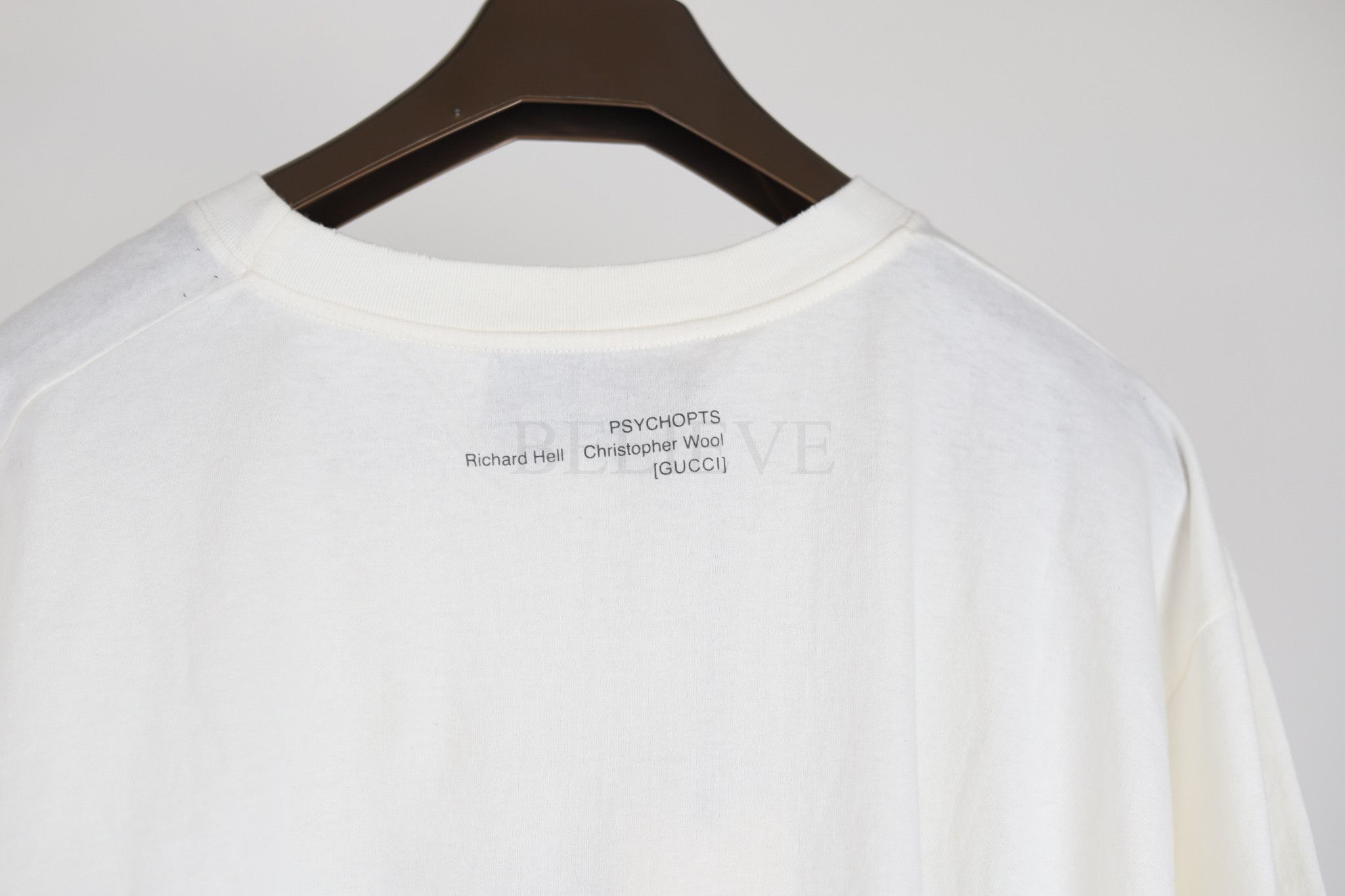 Gucci GUCCI T-SHIRT LOGO IMPORTANT VERY RARE 256 Size US M / EU 48-50 / 2 - 4 Thumbnail
