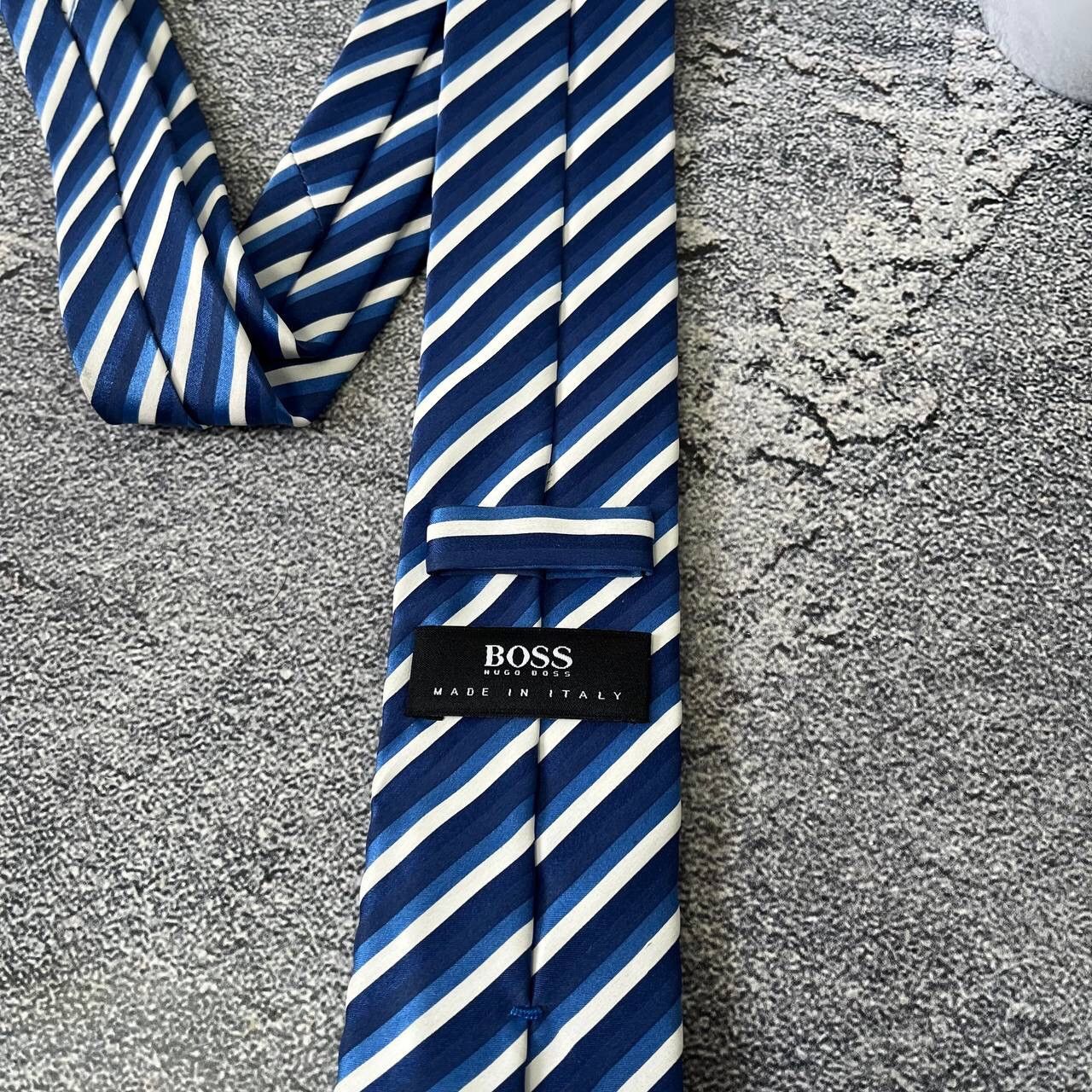 Hugo Boss HUGO BOSS Men's Silk Tie Blue And Ivory Striped Pattern Size ONE SIZE - 6 Thumbnail