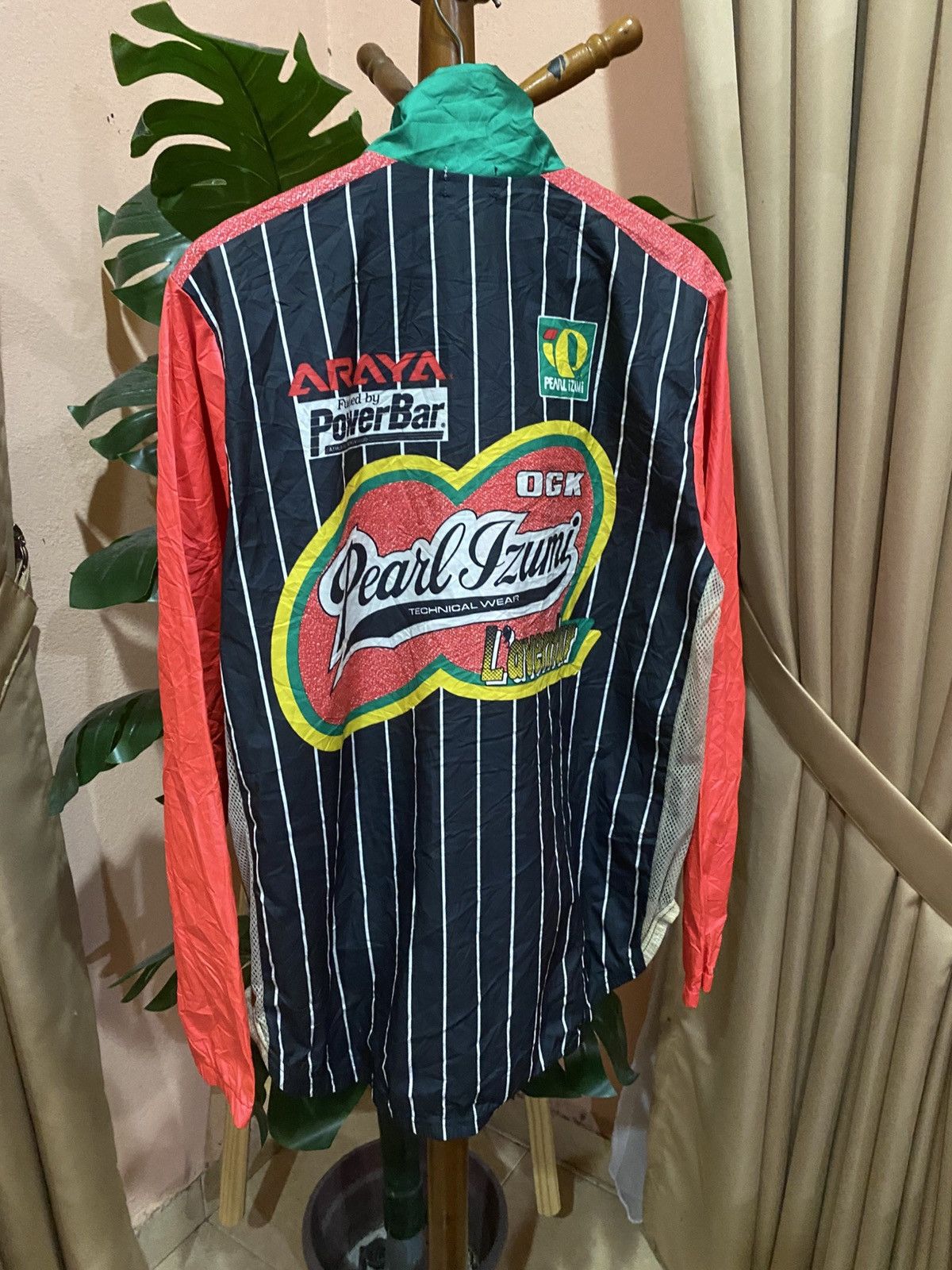 PEARL iZUMi Vintage Pearl Izumi Technical Wear Cycling Jacket Size US L / EU 52-54 / 3 - 7 Thumbnail