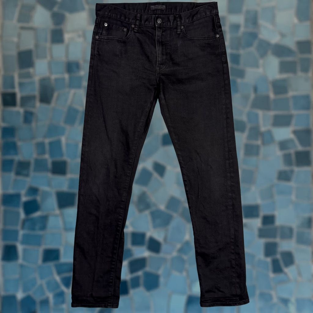Uniqlo Uniqlo Jeans Mens 32x31 Dark Black Slim Straight Lowrise Stretch Cotton Denim Selvage 5-Pocket Size US 32 / EU 48 - 1 Thumbnail