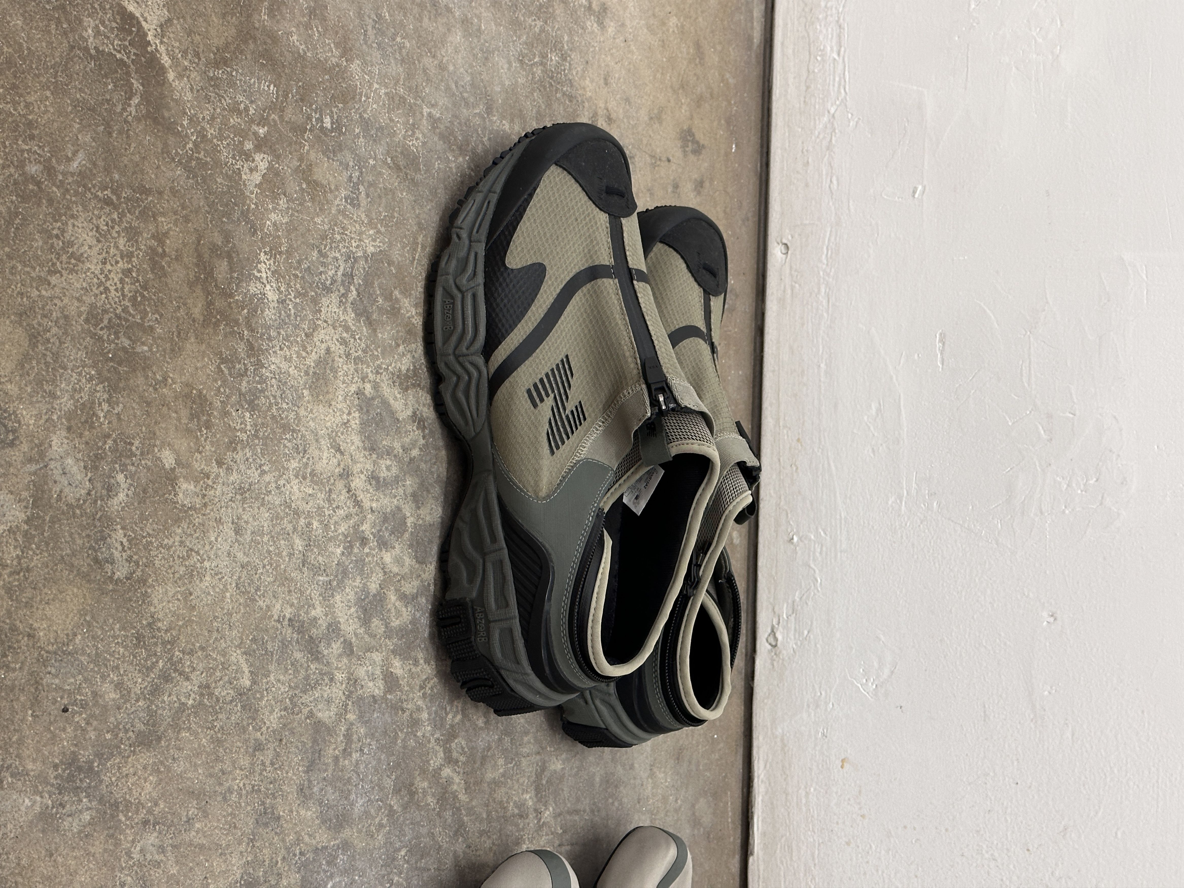 New Balance × Snow Peak New Balance, Tokyo Design Studio, Snow Peak. Niobium 11. 003 Size US 11 / EU 44 - 17 Thumbnail