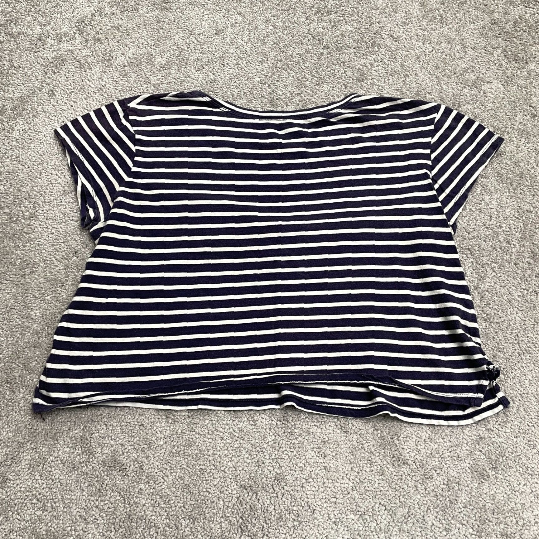 Urban Outfitters Urban Outfitters Cropped Top T-Shirt Womens L Blue White Striped Pocket Tee Size L / US 10 / IT 46 - 2 Thumbnail