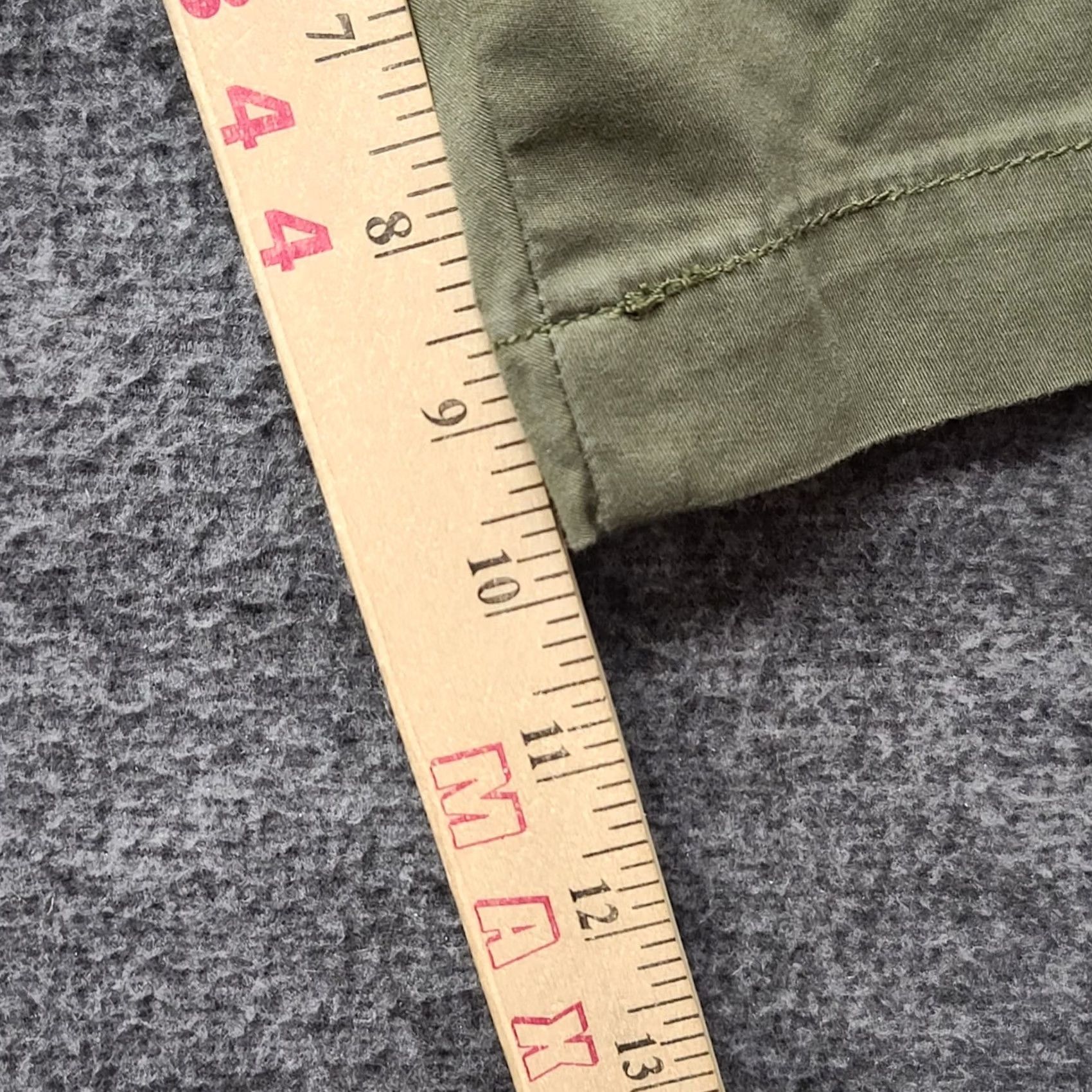 Levi's Levi's XX Chino Shorts Mens 42 Regular Fit 10 Inseam Green Casual Travel Workwear Stretch Cotton Spandex Button Logo Zipper Size US 42 / EU 58 - 6 Thumbnail